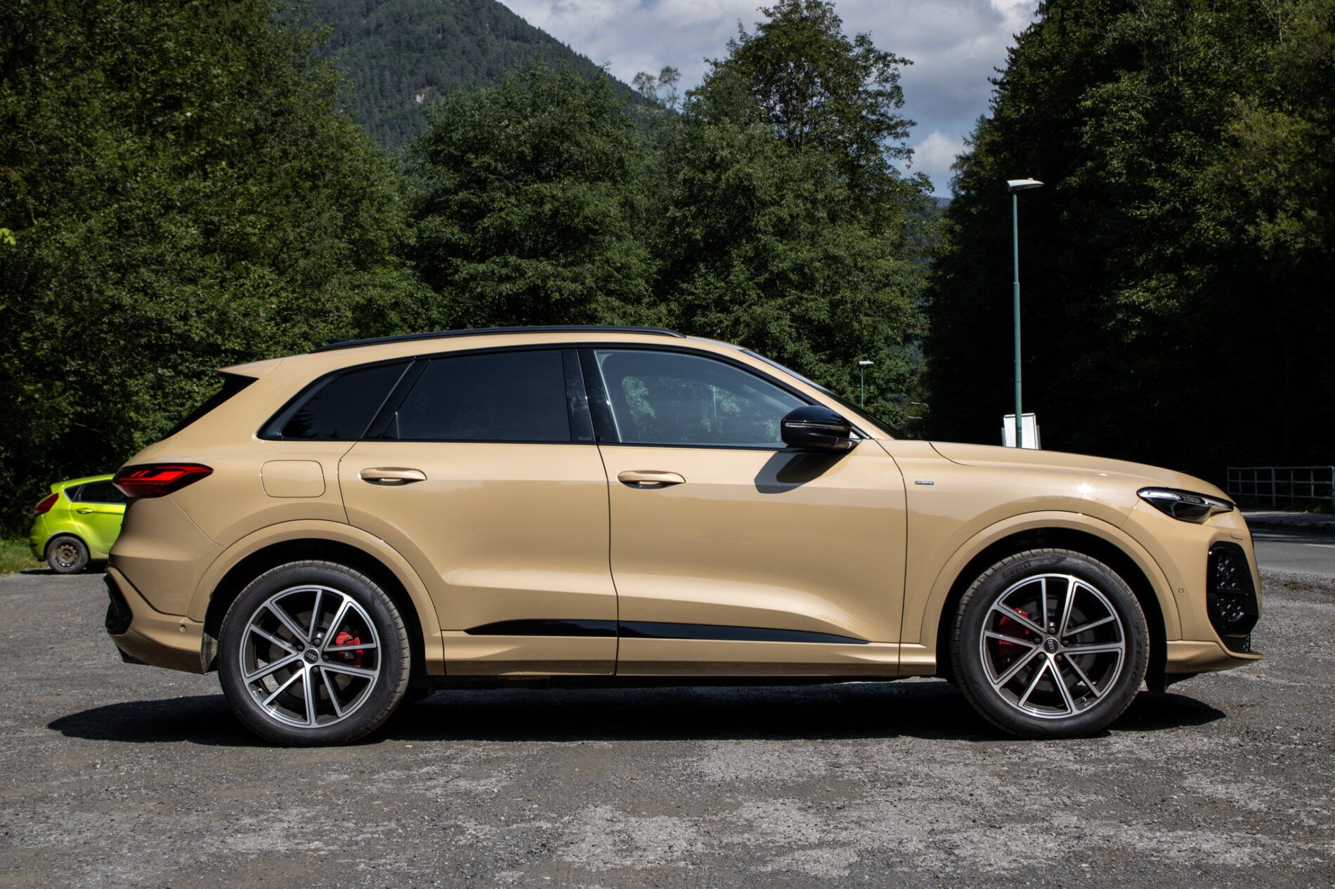 Audi Q5 - fotka 4