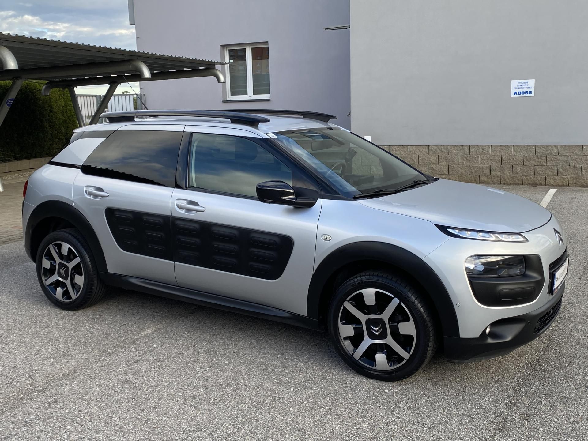 Citroën C4 Cactus, 1,2 PT - Shine - Automat - fotka 6