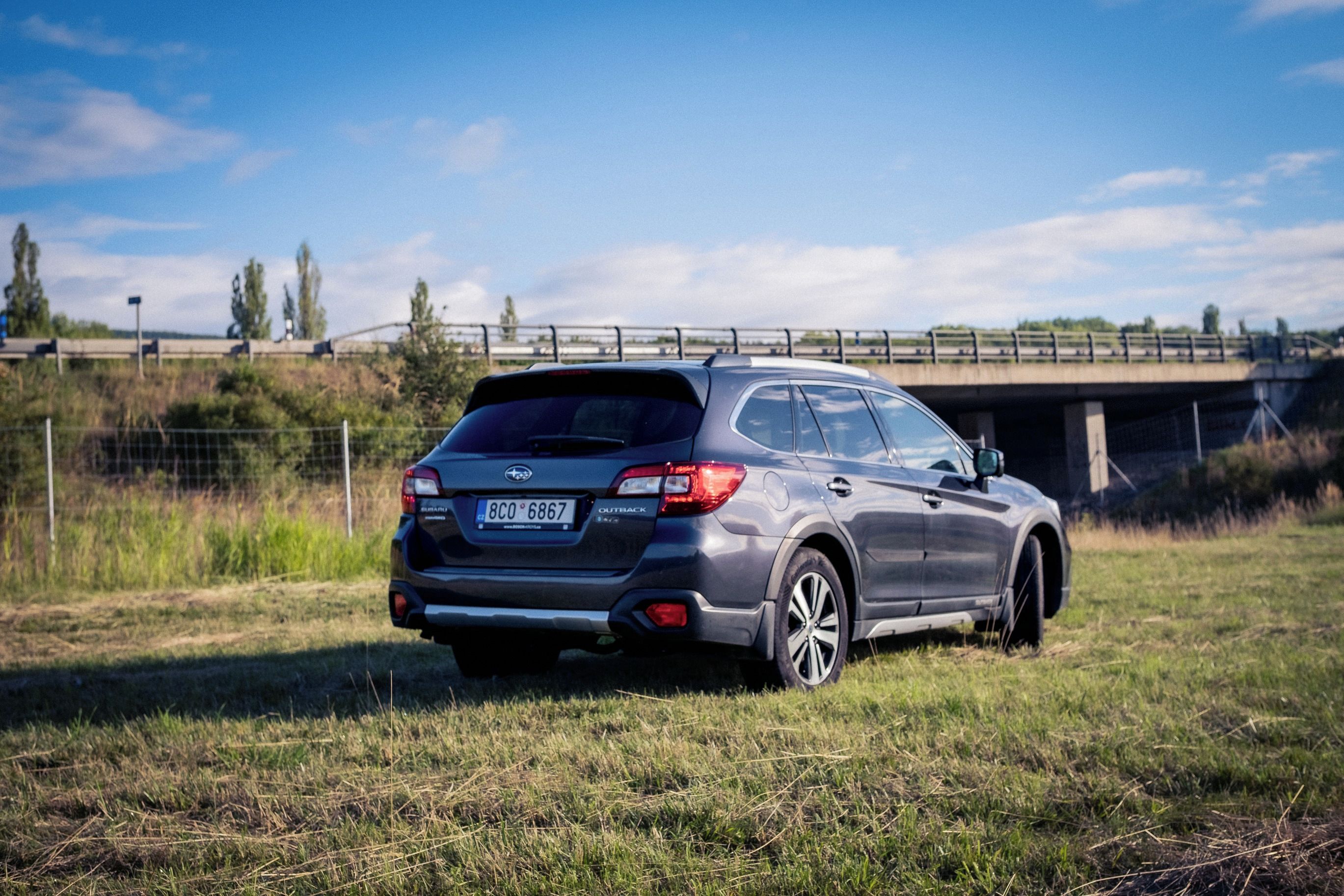 Subaru Outback, Subaru Outback 2.5i-S SPORT - fotka 3