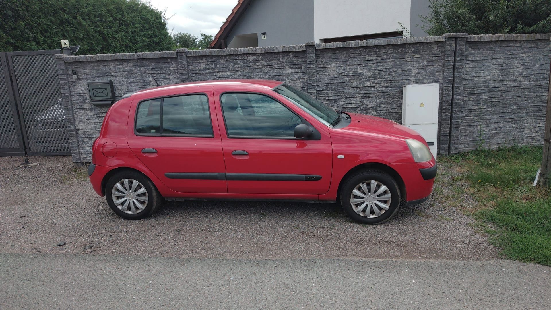 Renault Clio, 1,2 benzin - fotka 3