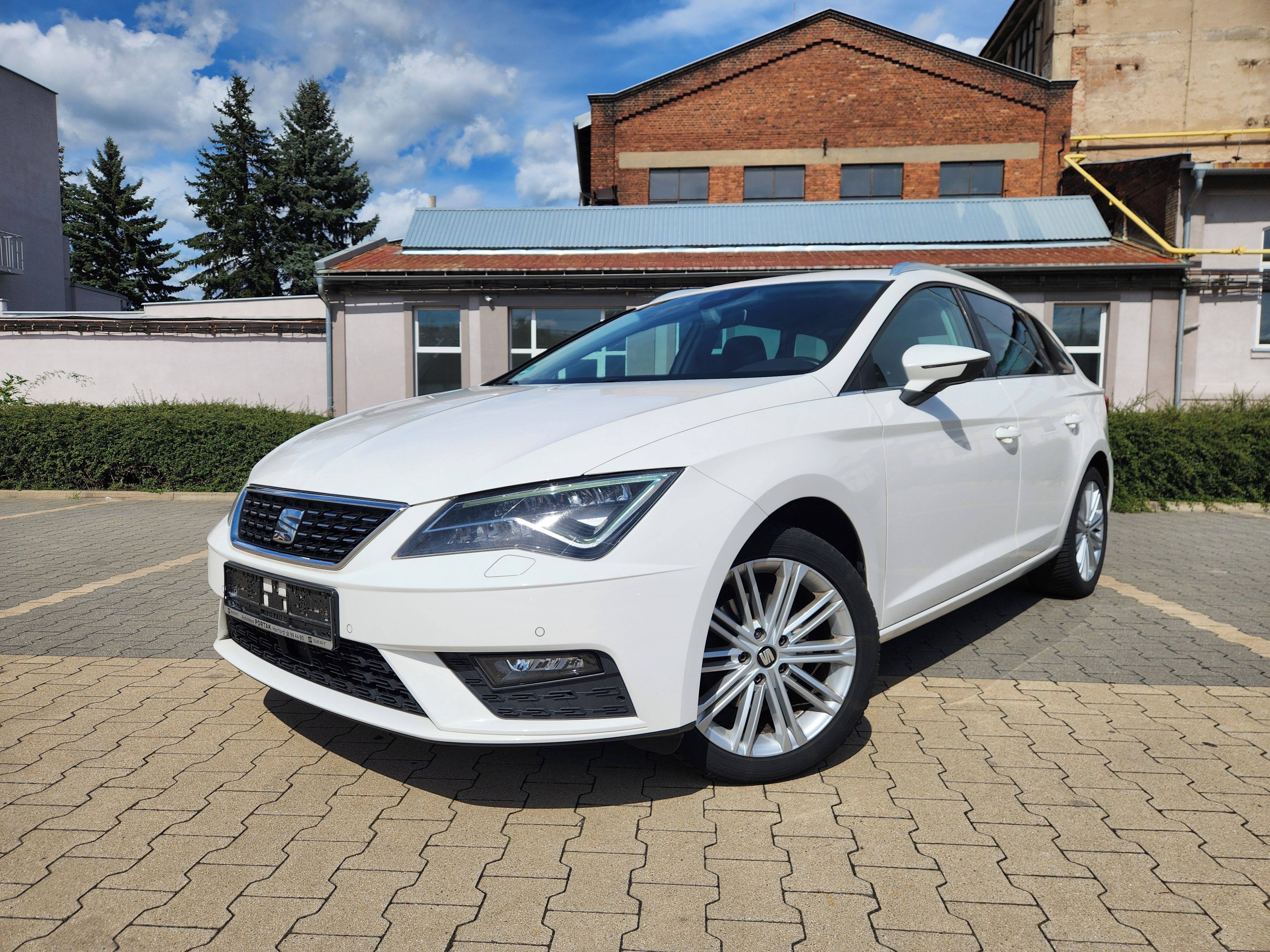 Seat Leon, 1.4TSi 110kW Xcellence, KESSY - fotka 2