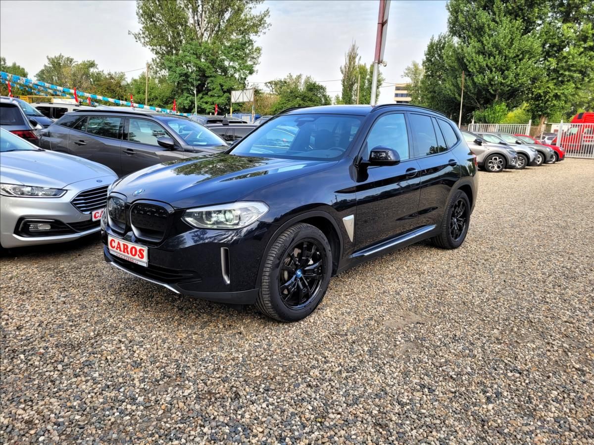 BMW iX3, 80kWH,210kw,navi,kůže,led,SOH