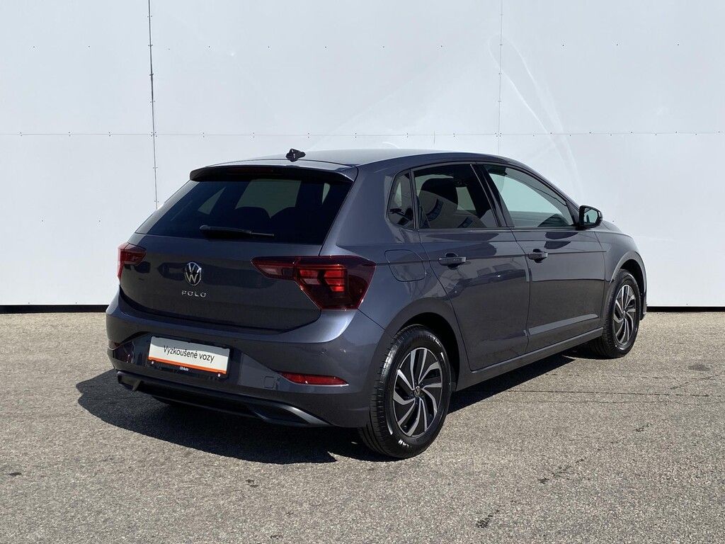 Volkswagen Polo, 1,0 TSI 70 kW People - fotka 2