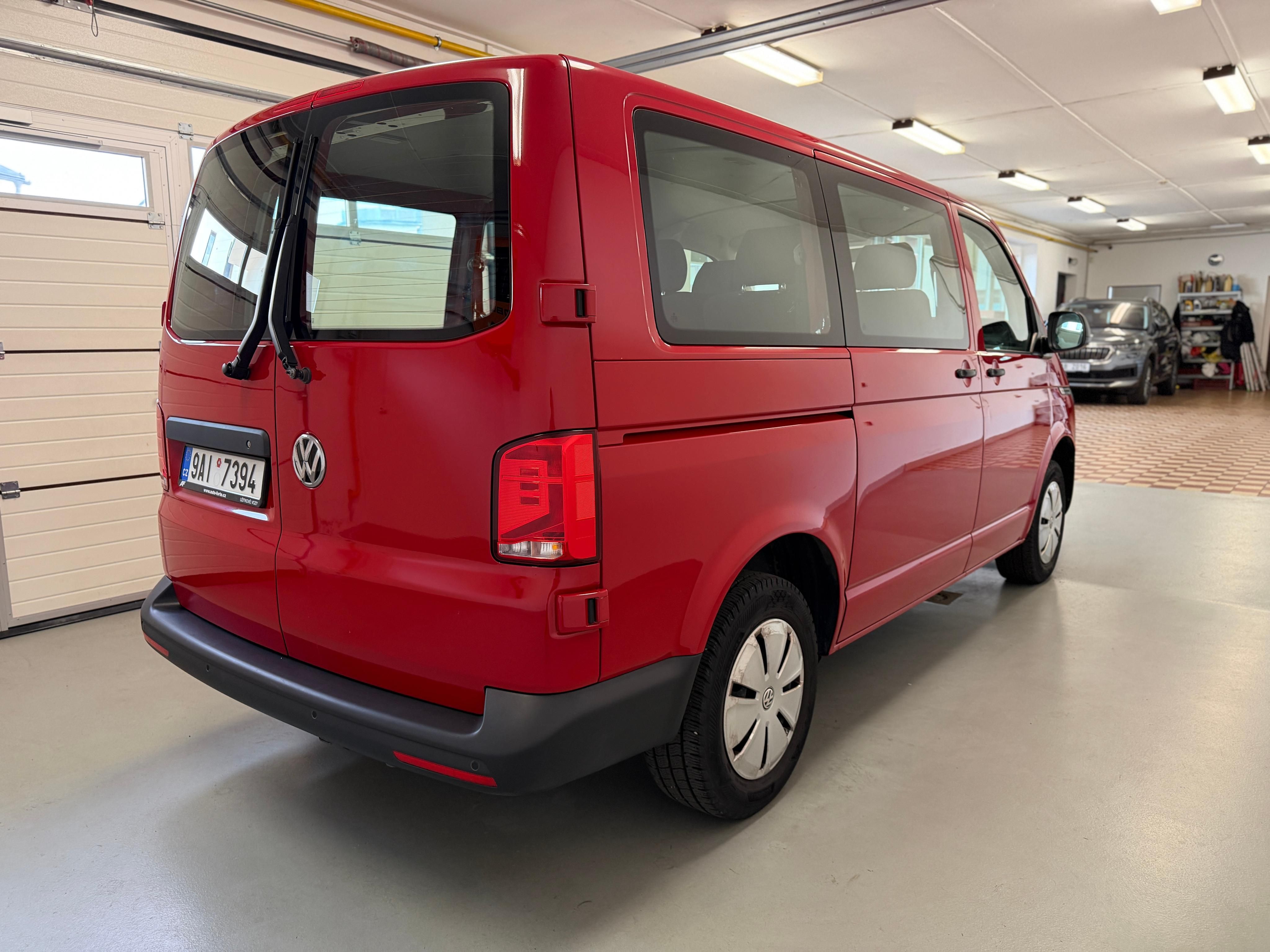 Volkswagen Transporter, t6 2,0 TDI 81 kw 6 MÍST - fotka 5