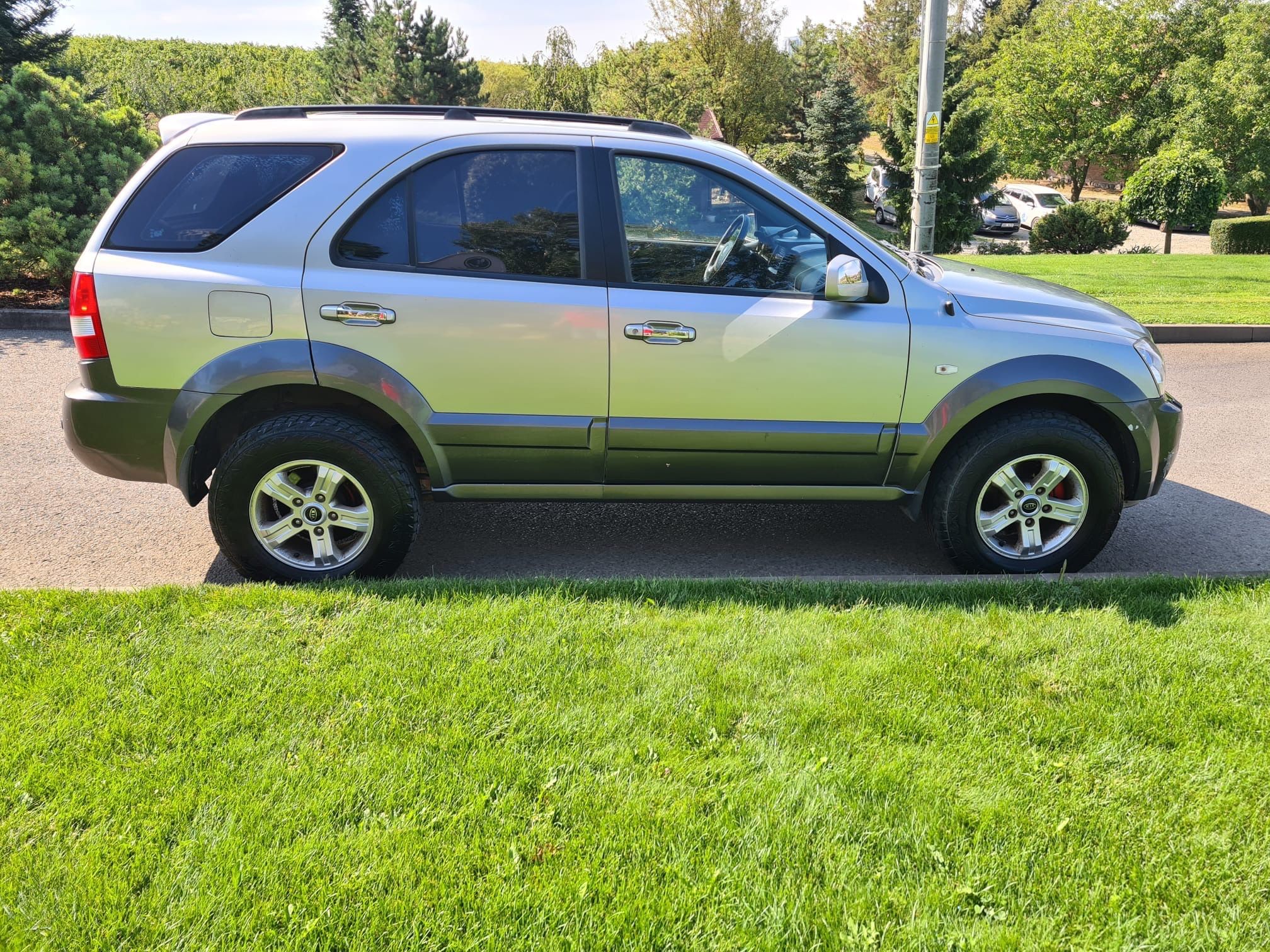 Kia Sorento, 2.5 CRDi MAN 4x4 - fotka 6
