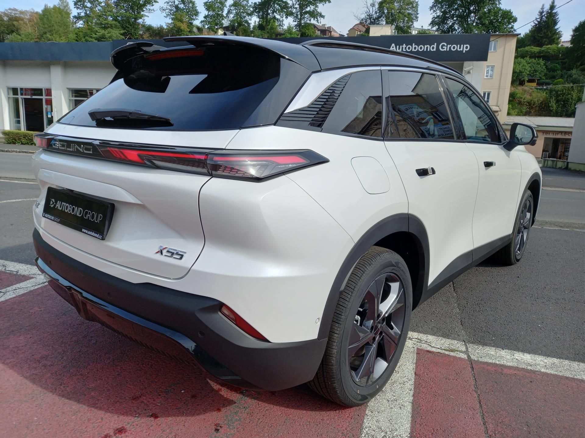 BAIC X55, ALL IN 1.5T 130kW 4×2 7DCT - fotka 5