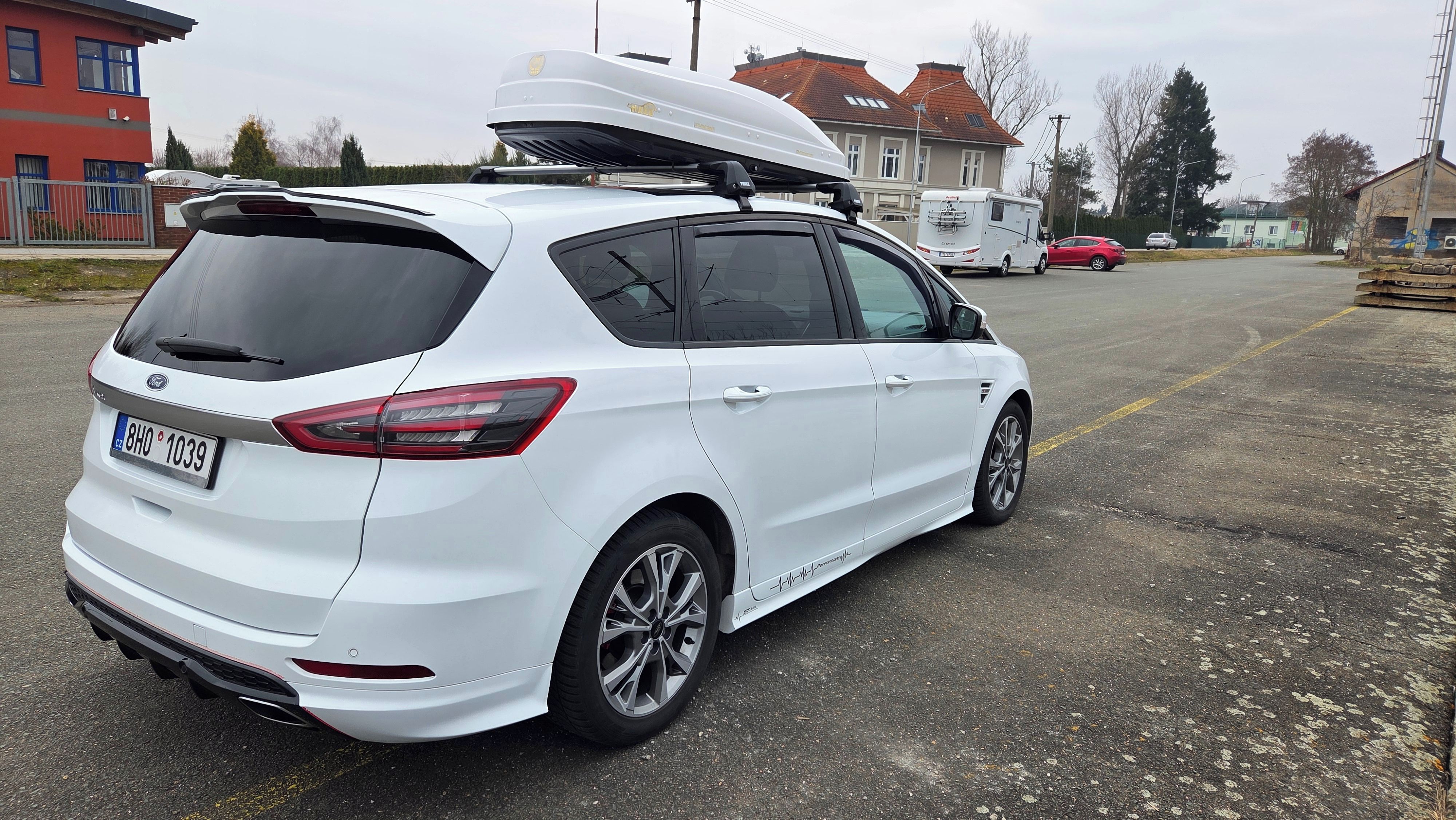 Ford S-MAX, 2.0 AT ST-Line 177KW, 7míst - fotka 5