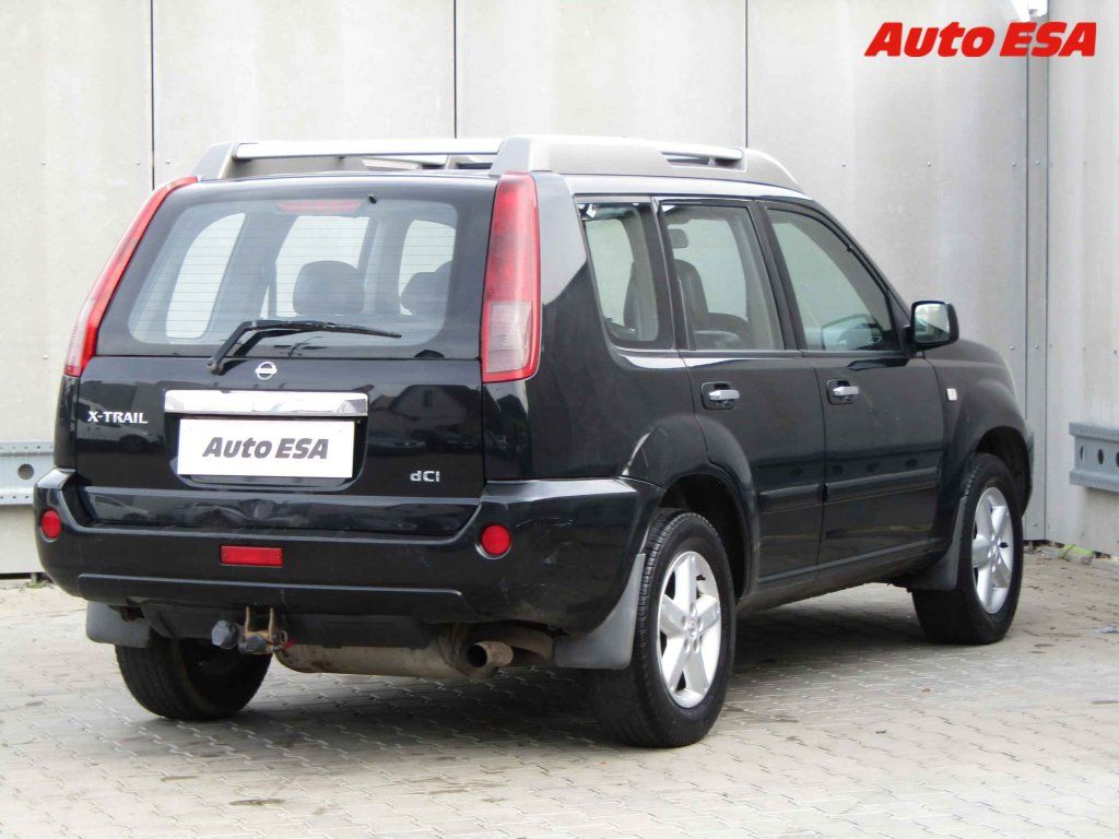 Nissan X-Trail, 2.0 dCi - fotka 4