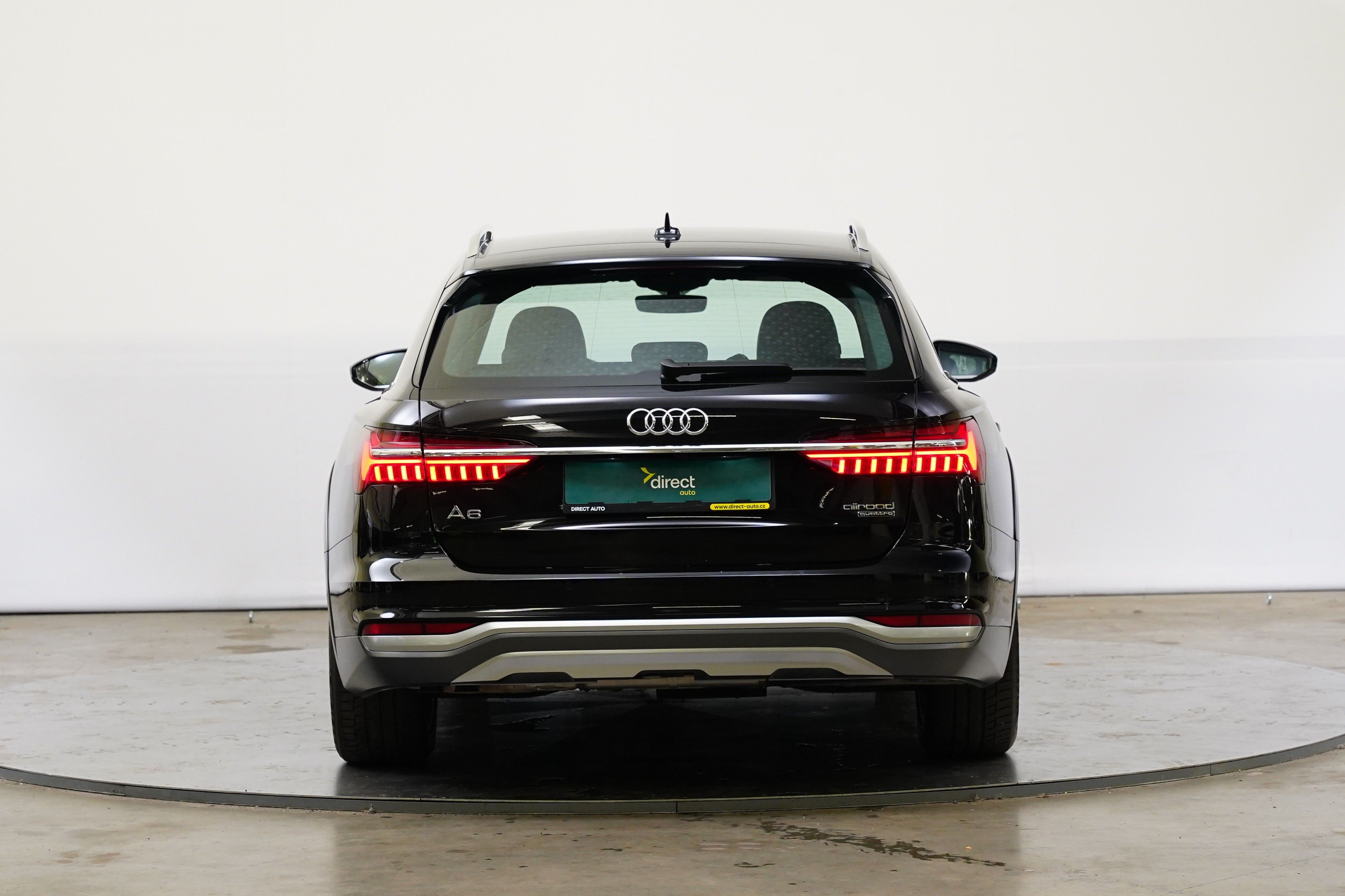 Audi A6 allroad, 3.0 TDI 210 kW V6 Allroad - fotka 6