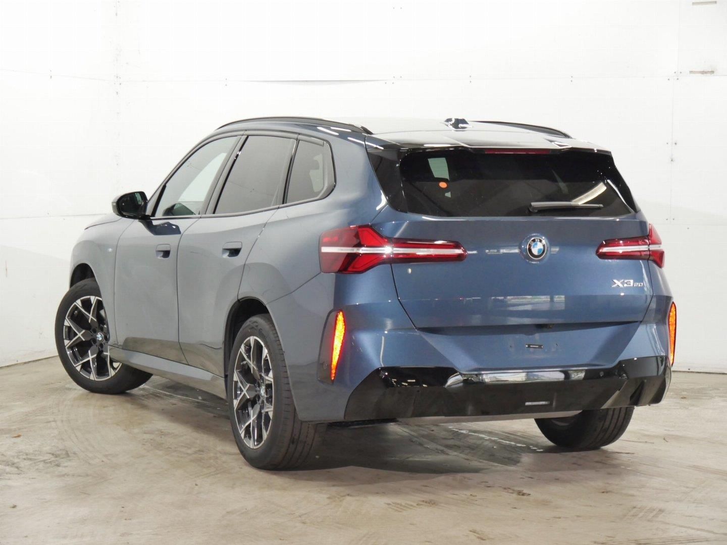 BMW X3, X3 20 xDrive Tažné - fotka 3