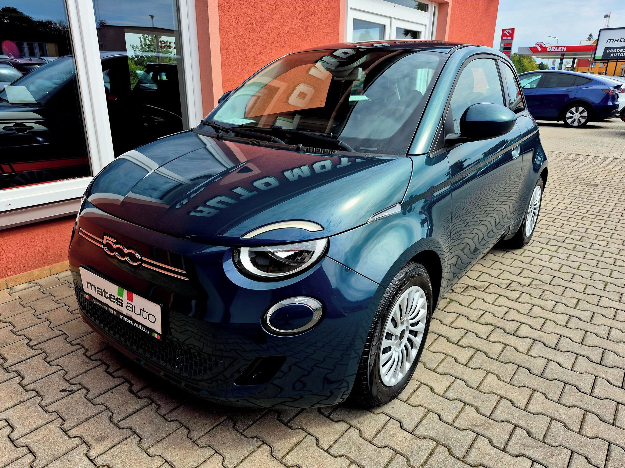 Fiat 500E, 42kwh 87KW  (ODPOČET DPH)