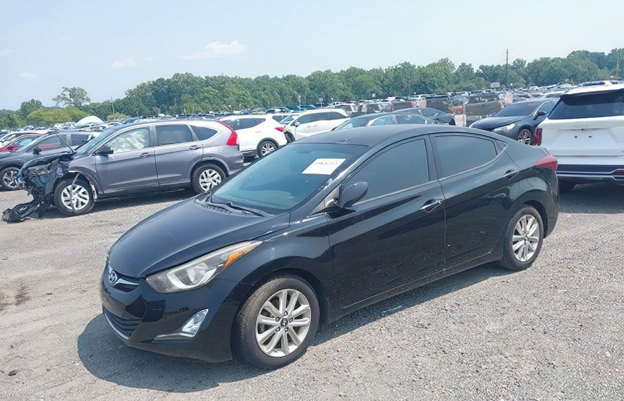 Hyundai Elantra, Auto na cestě