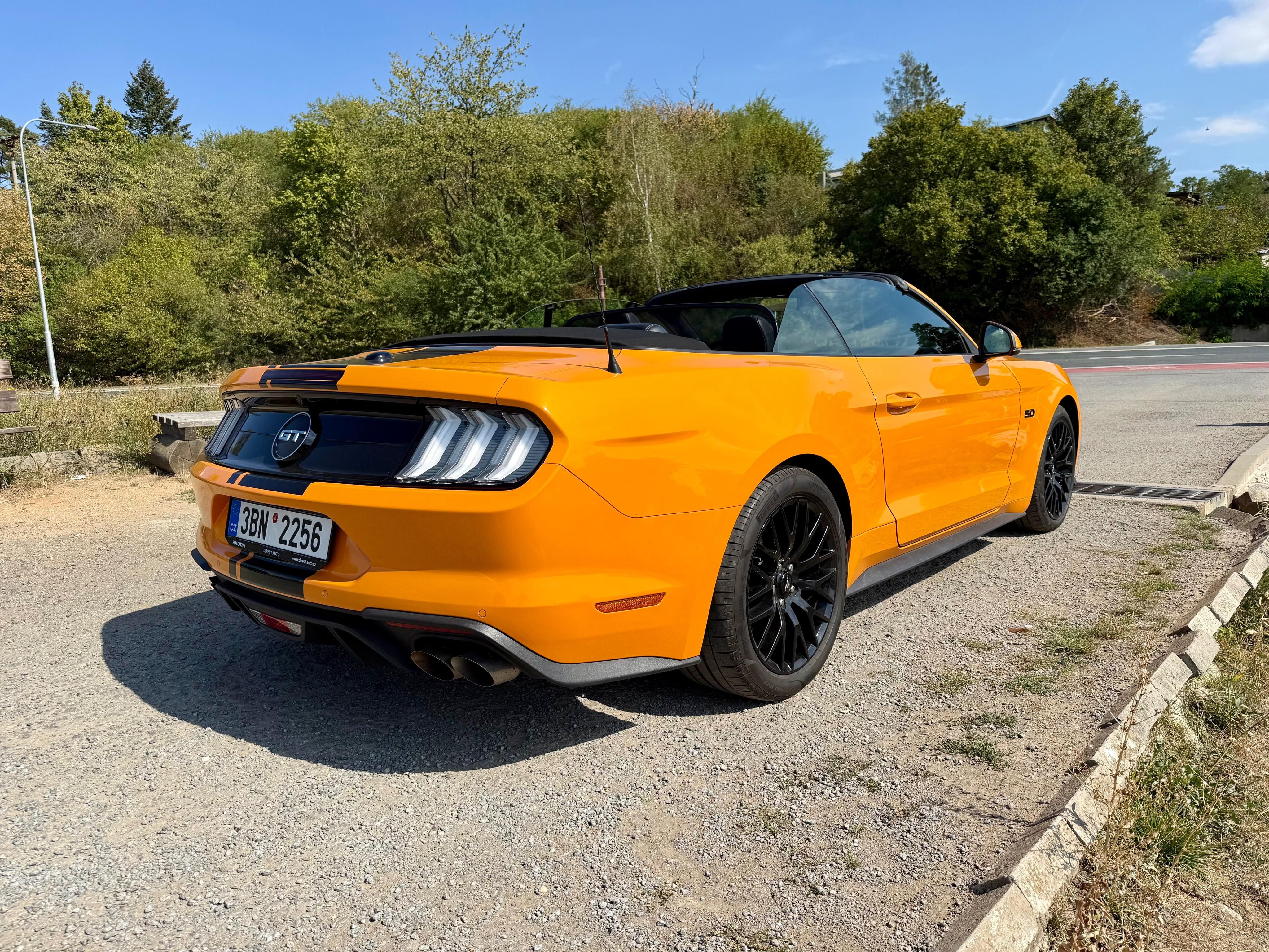 Ford Mustang, 5.0 V8 GT automat EU verze - fotka 6