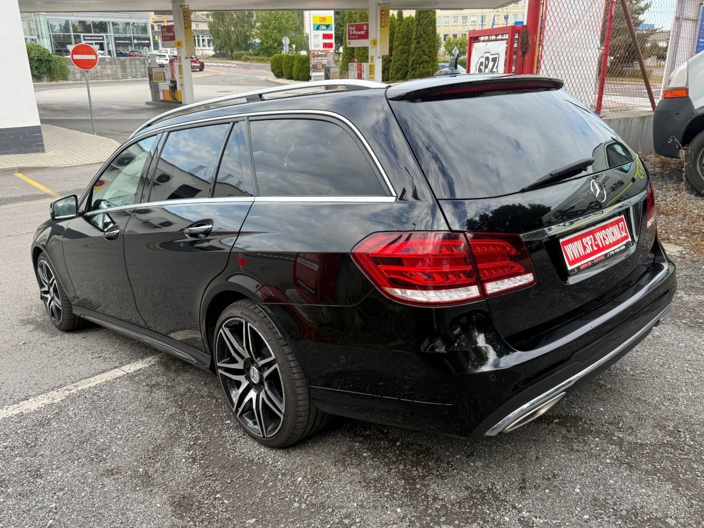 Mercedes-Benz Třídy E, E350CDi 4Matic Designo - fotka 6