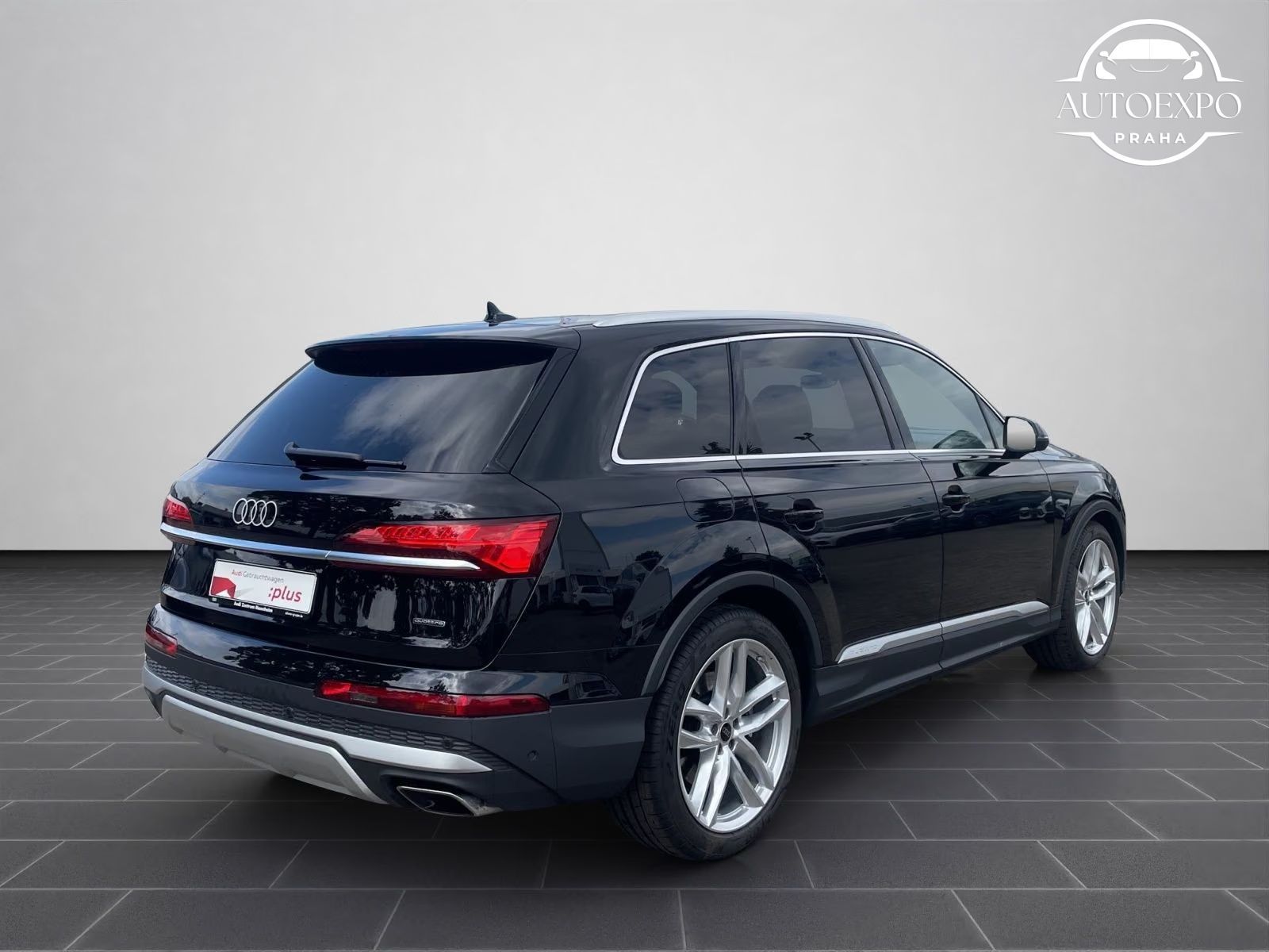Audi Q7, SUV TFSI quattro*7MÍST - fotka 4