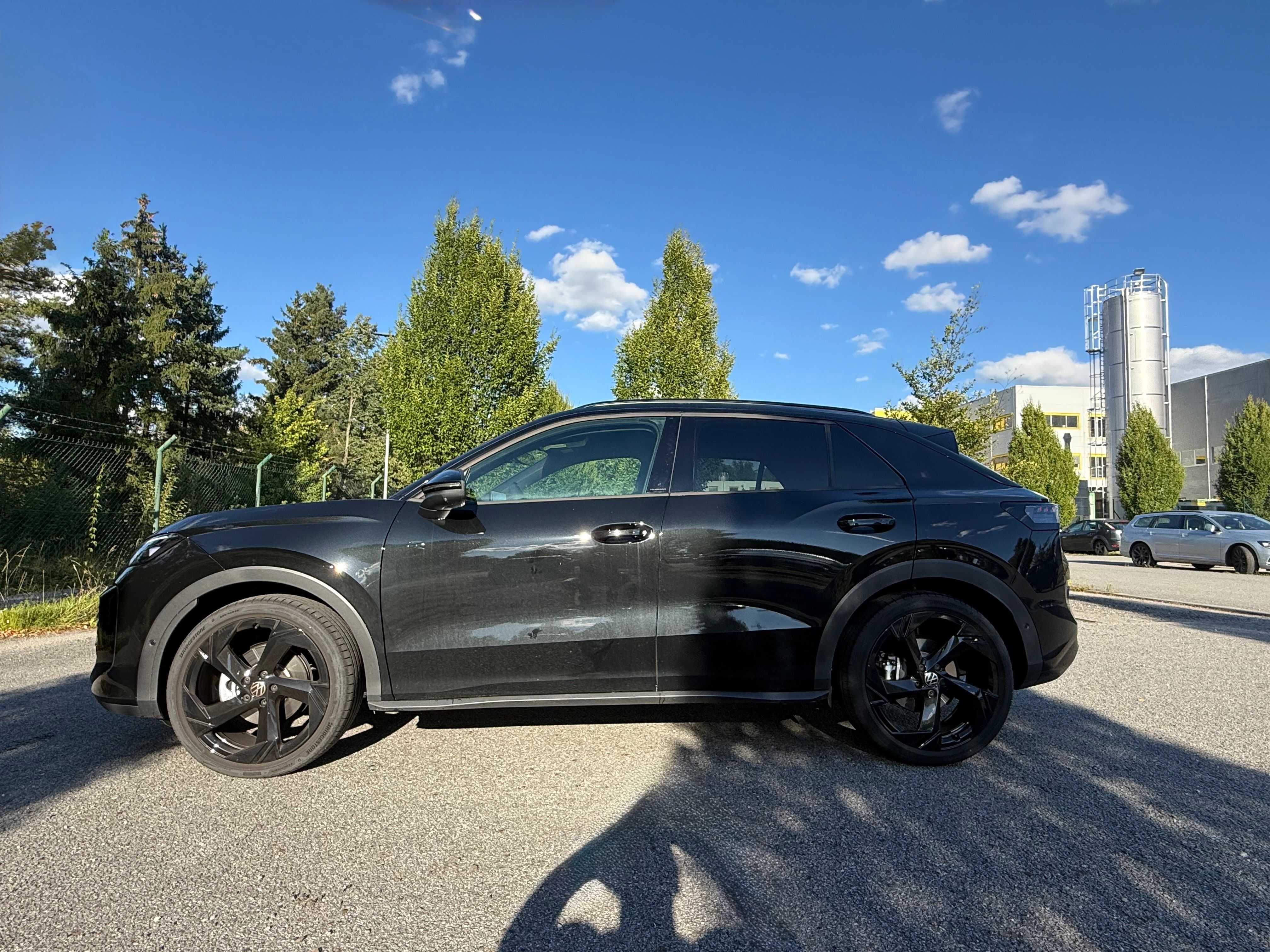 Volkswagen T-Roc, VW T- ROC MY26 R - LINE - fotka 4