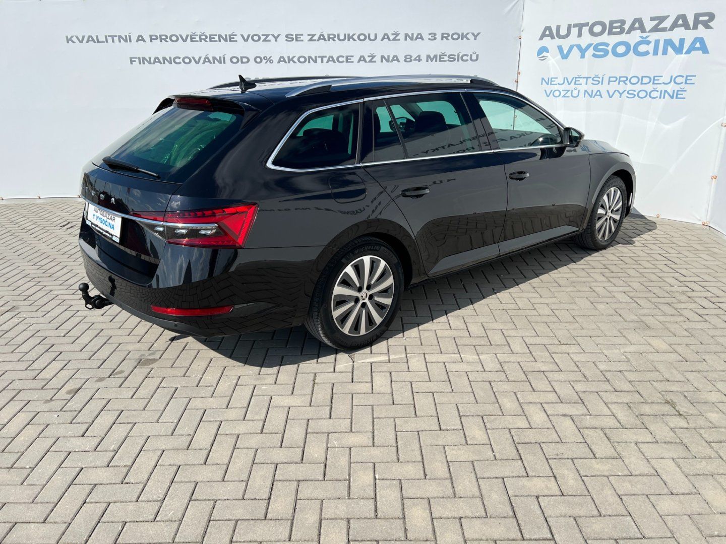 Škoda Superb, Style 2.0TDI 110KW DSG! Tažné! - fotka 4