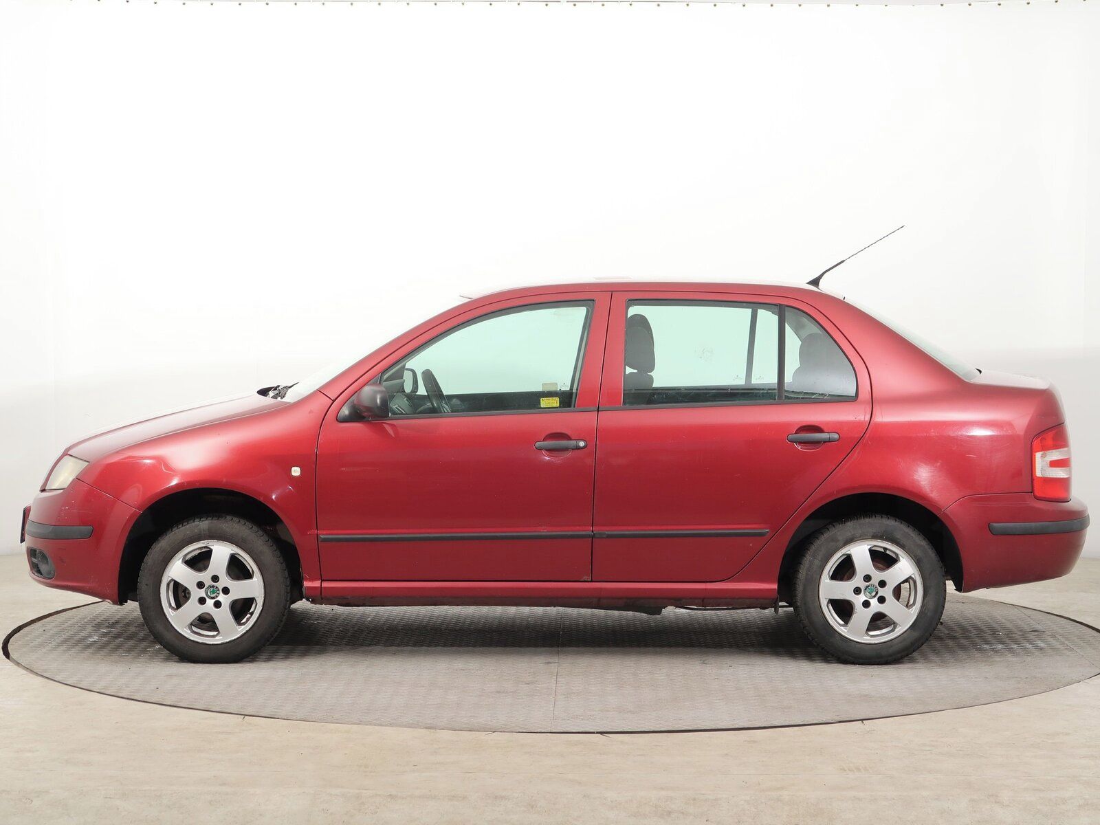 Škoda Fabia, 1.2, po STK, slušný stav - fotka 3