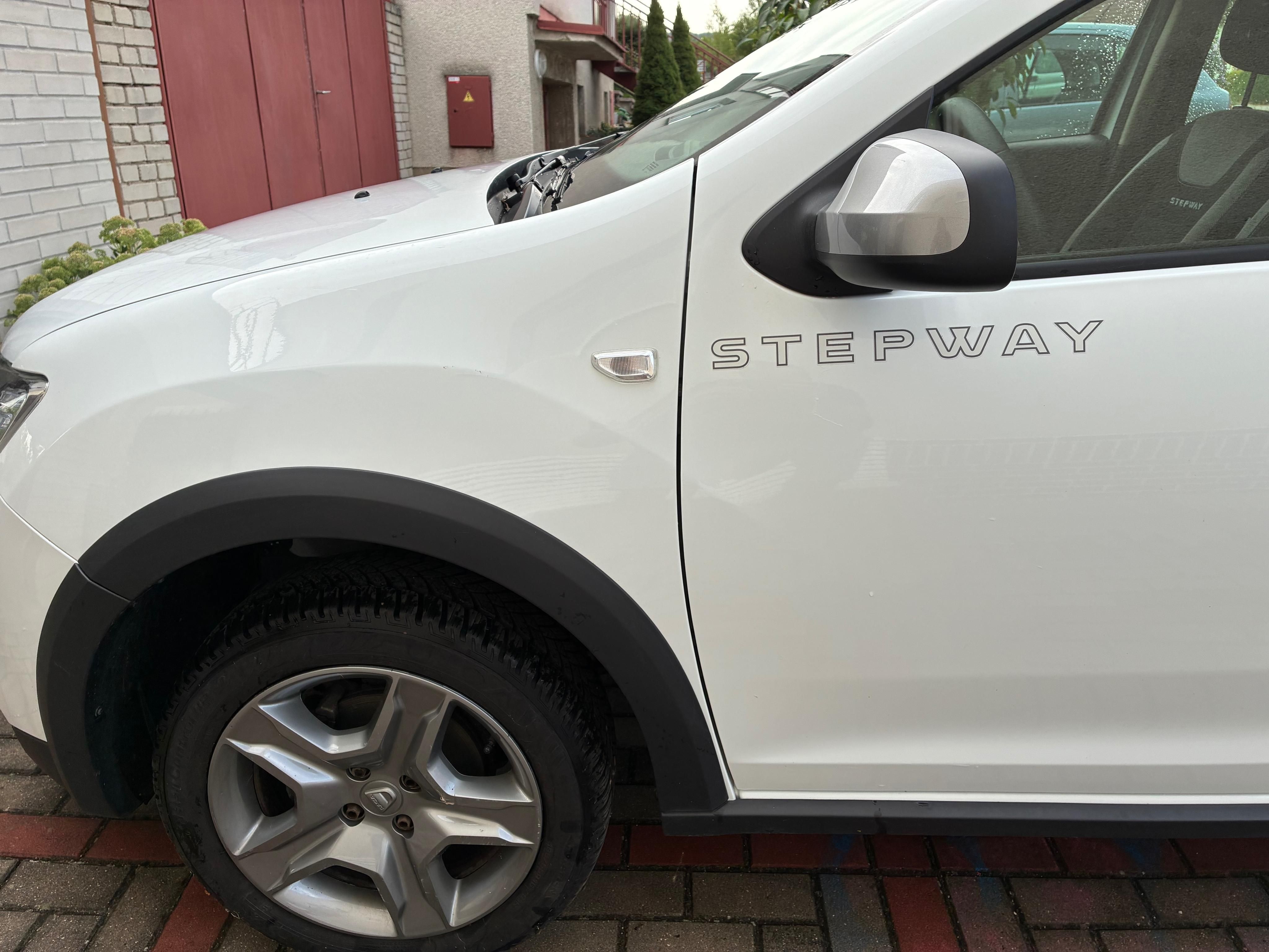 Dacia Sandero, Dacia Sandero Stepway - fotka 3