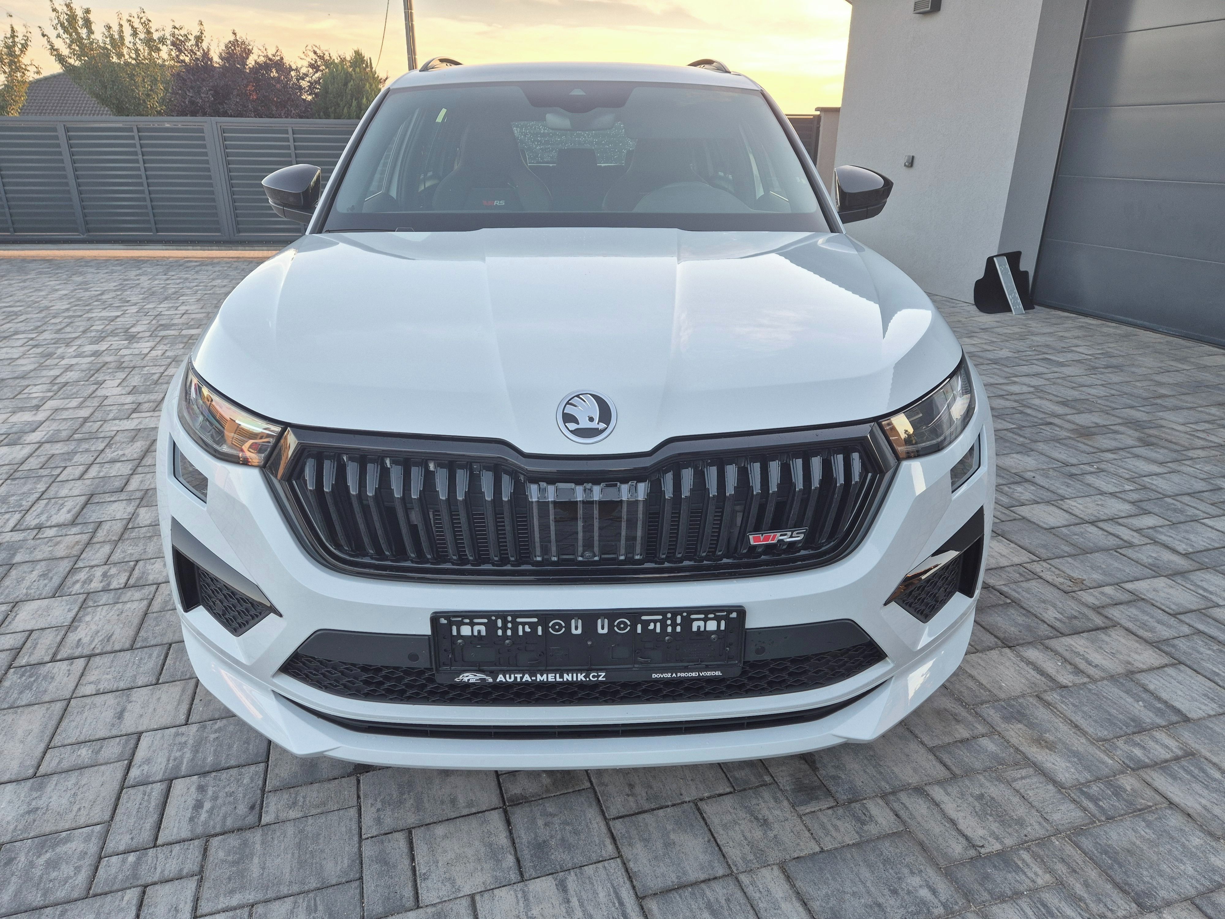 Škoda Kodiaq, 2.0TSi 180kw RS WEBASTO ZÁRUKA - fotka 2