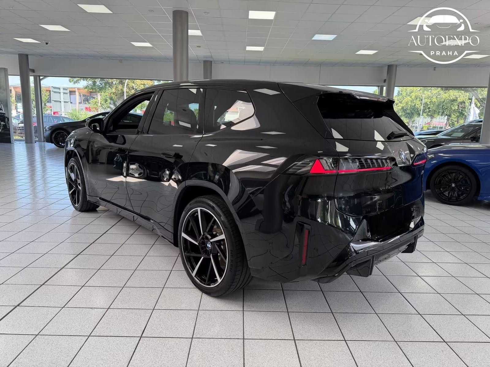 BMW iX3, 50 xDrive*PANO*HUD*kůže* - fotka 6