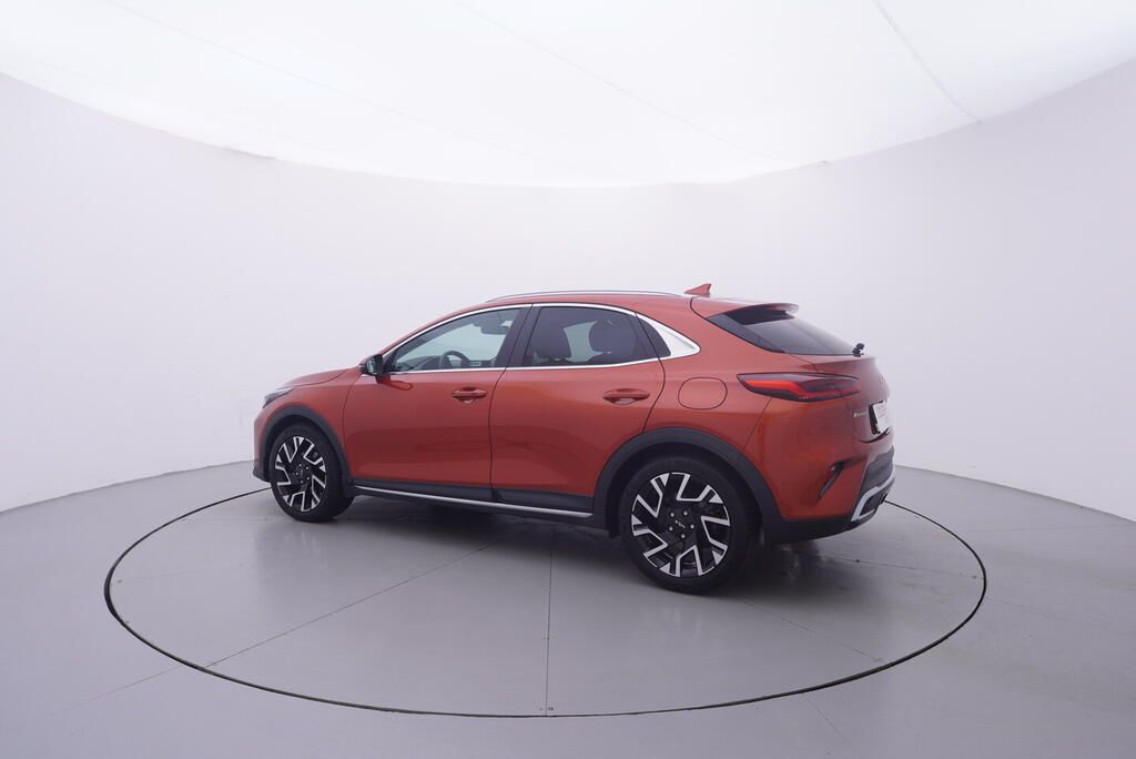 Kia XCee´d, 1.5 T-GDI 117 kW - fotka 3