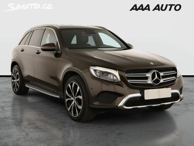 Mercedes GLC