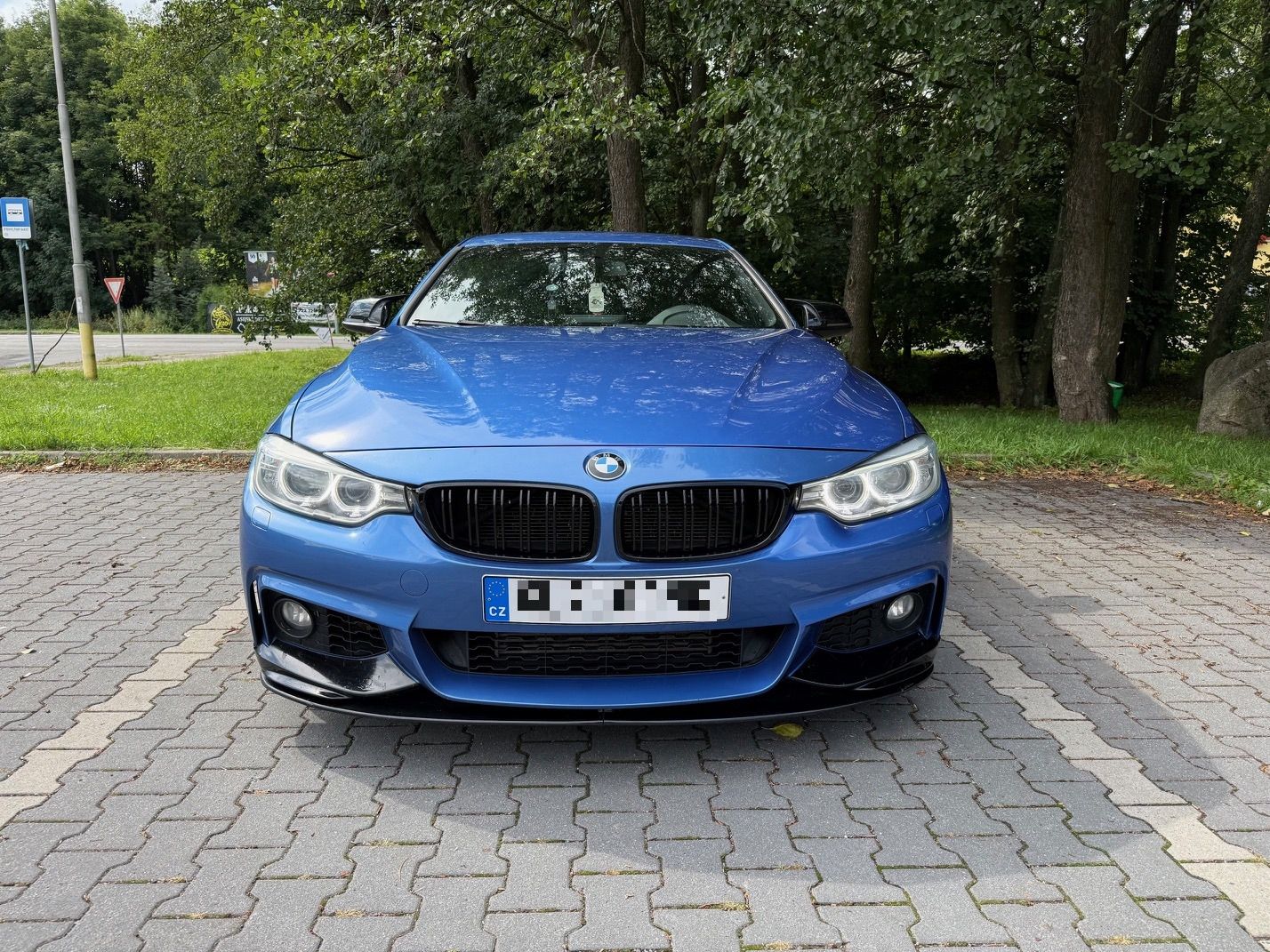 BMW Řada 4, 435i - fotka 3
