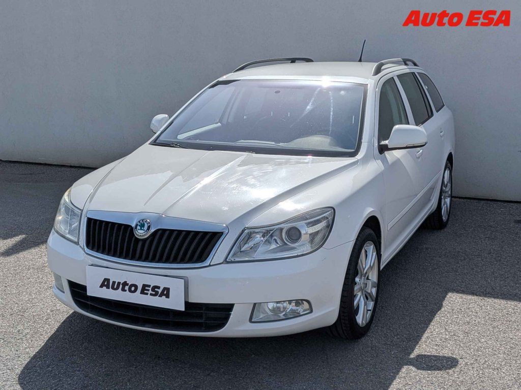 Škoda Octavia, 2.0TDi,ČR - fotka 3