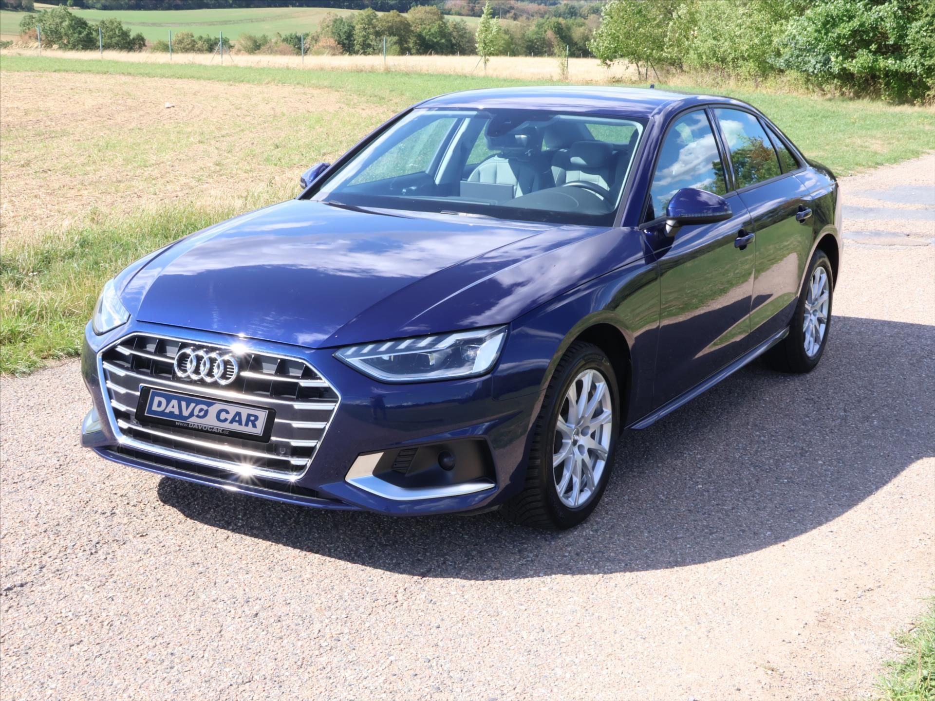 Audi A4, 2,0 35 TDI CZ Advanced DPH - fotka 3