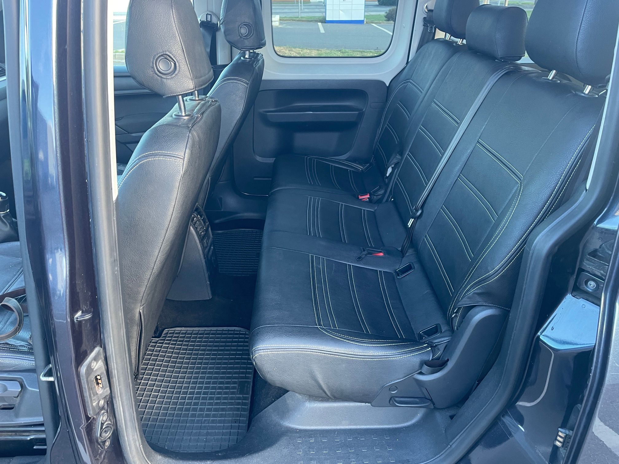 Volkswagen Caddy, VW CaddyIV 2,0TDI 131kw - fotka 6
