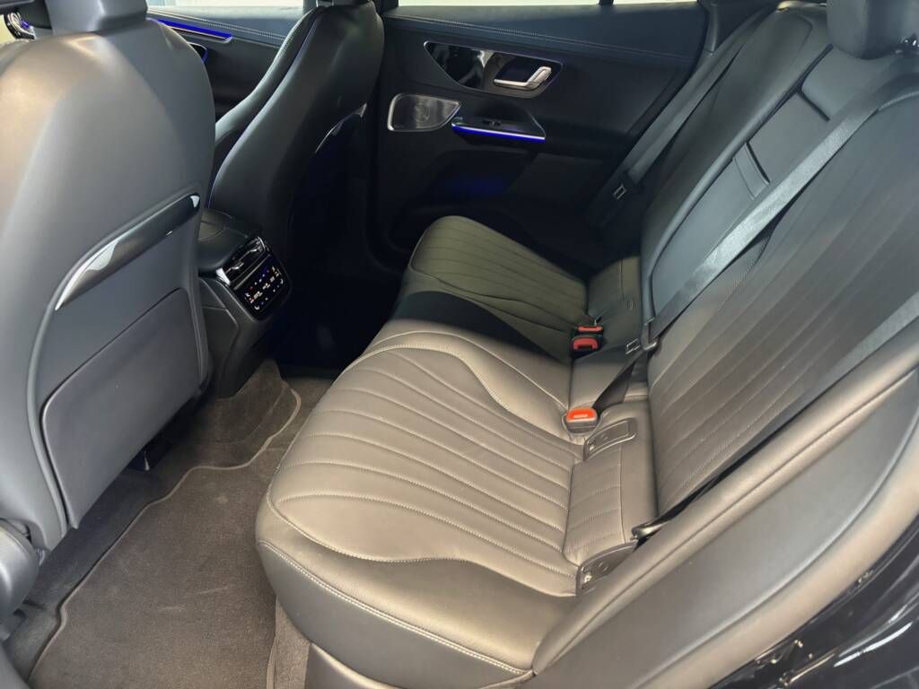 Mercedes-Benz EQE, 350 4MATIC SUV - fotka 3