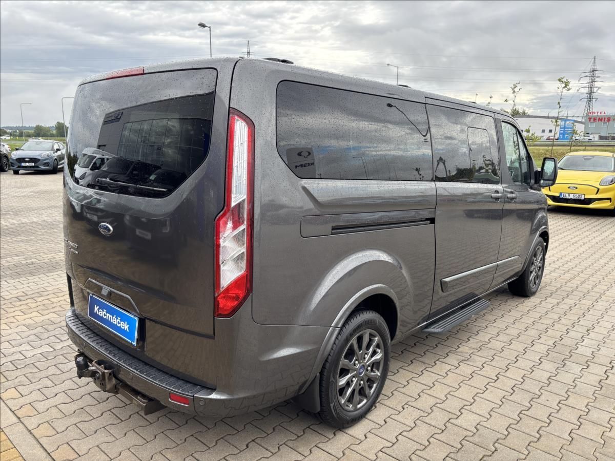Ford Tourneo Custom, 2,0 EcoBlue 136kW TitaniumX L2 - fotka 5
