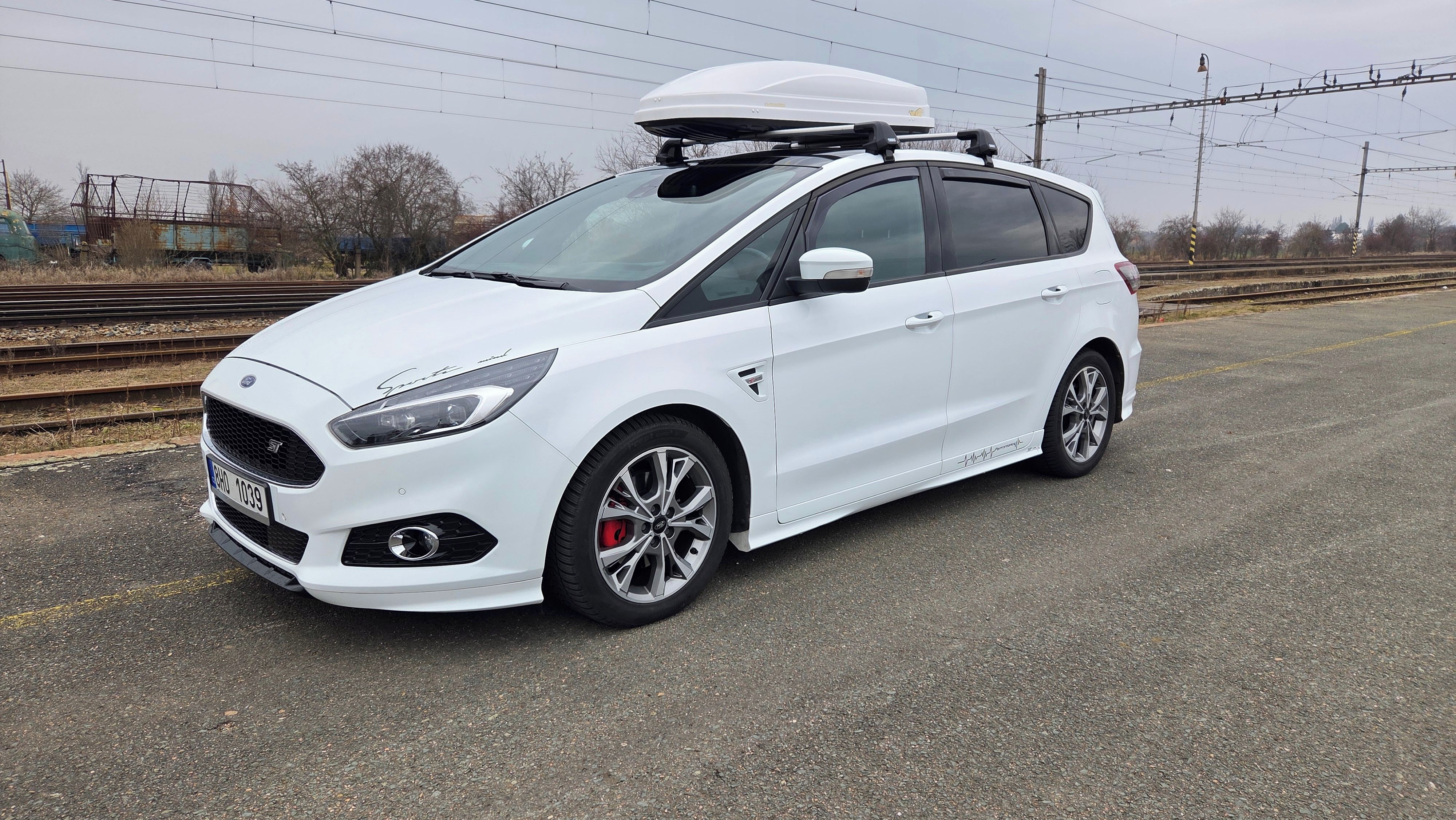 Ford S-MAX, 2.0 AT ST-Line 177KW, 7míst