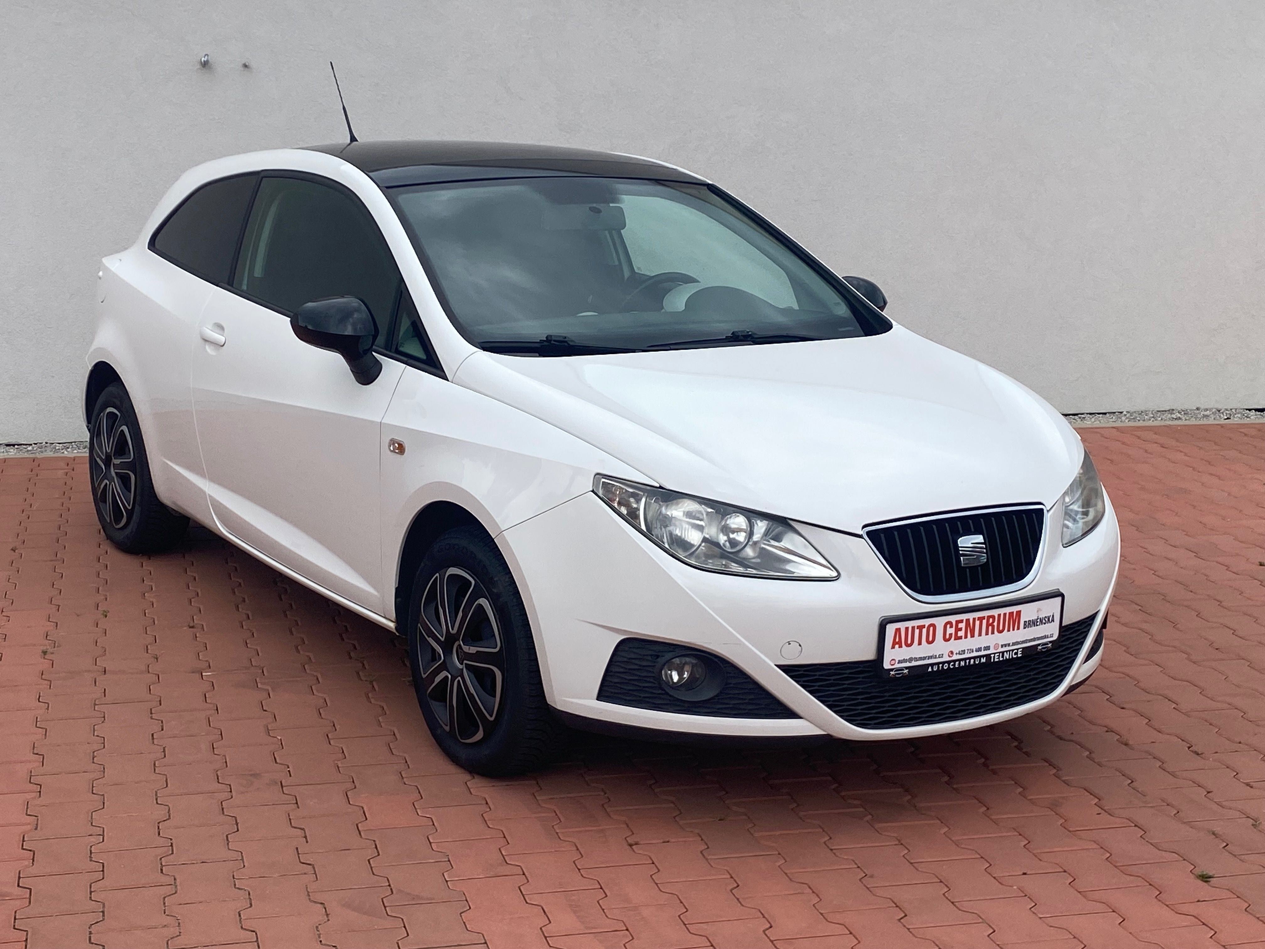 Seat Ibiza, SEAT IBIZA kupé 1.6 nafta 66kw - fotka 3