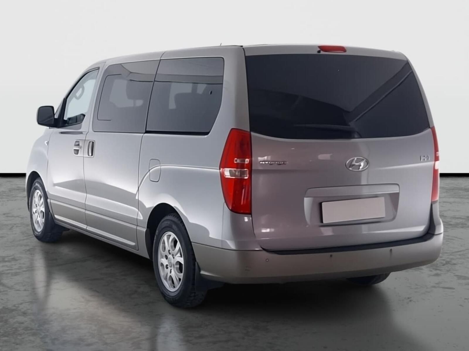 Hyundai H 1, 2.5 CRDi, Klima, ČR, Automat - fotka 4