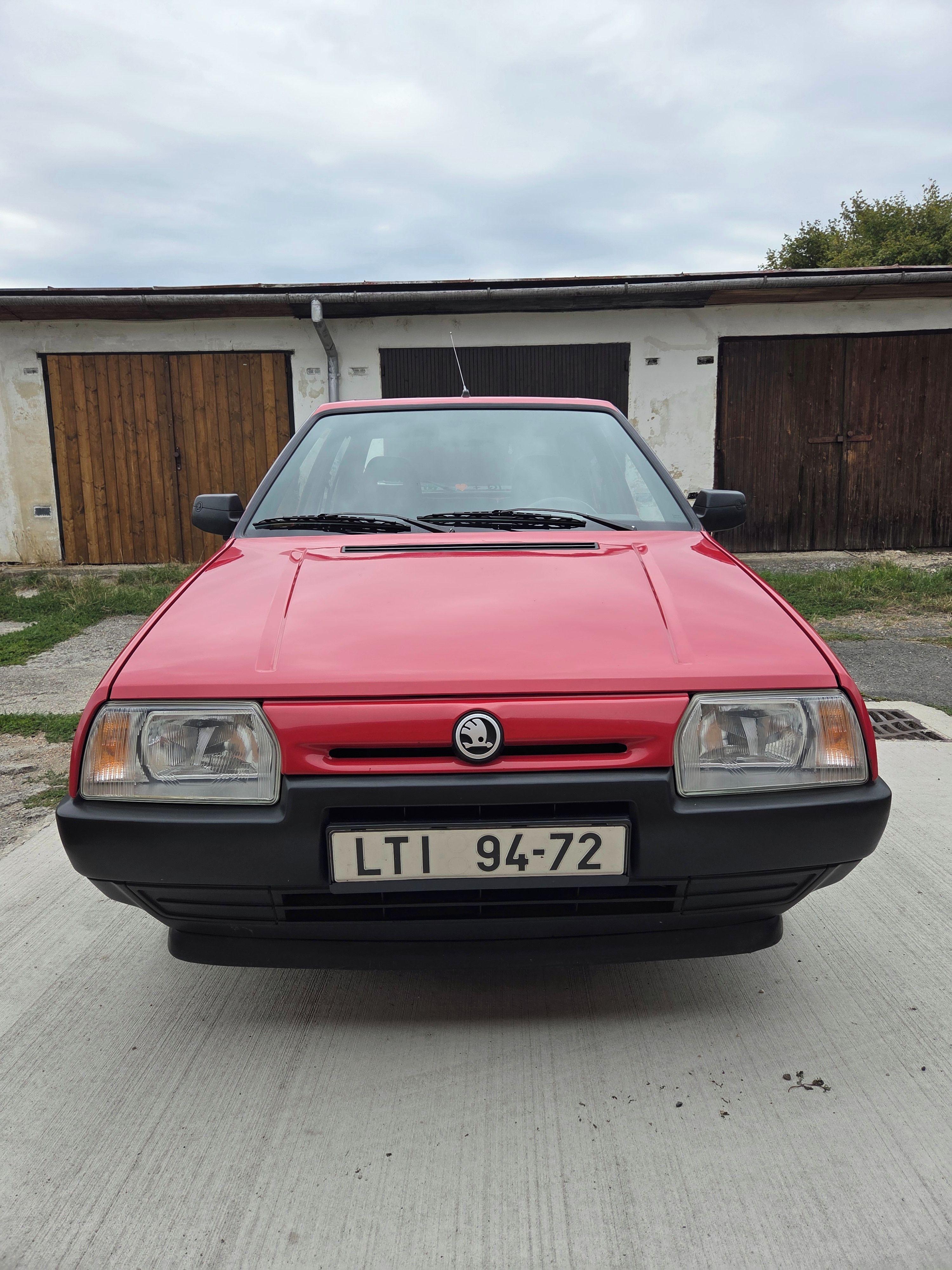 Škoda Favorit, 135 LX - fotka 6