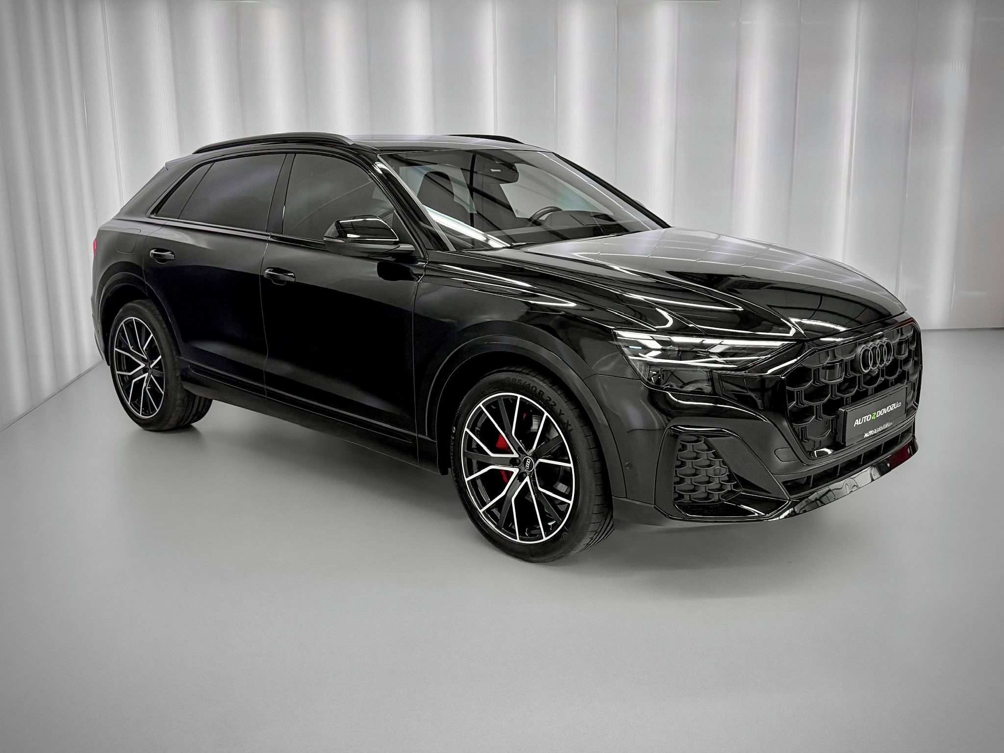 Audi Q8, 50TDI QUATTRO S-LINE, WEBASTO, - fotka 4