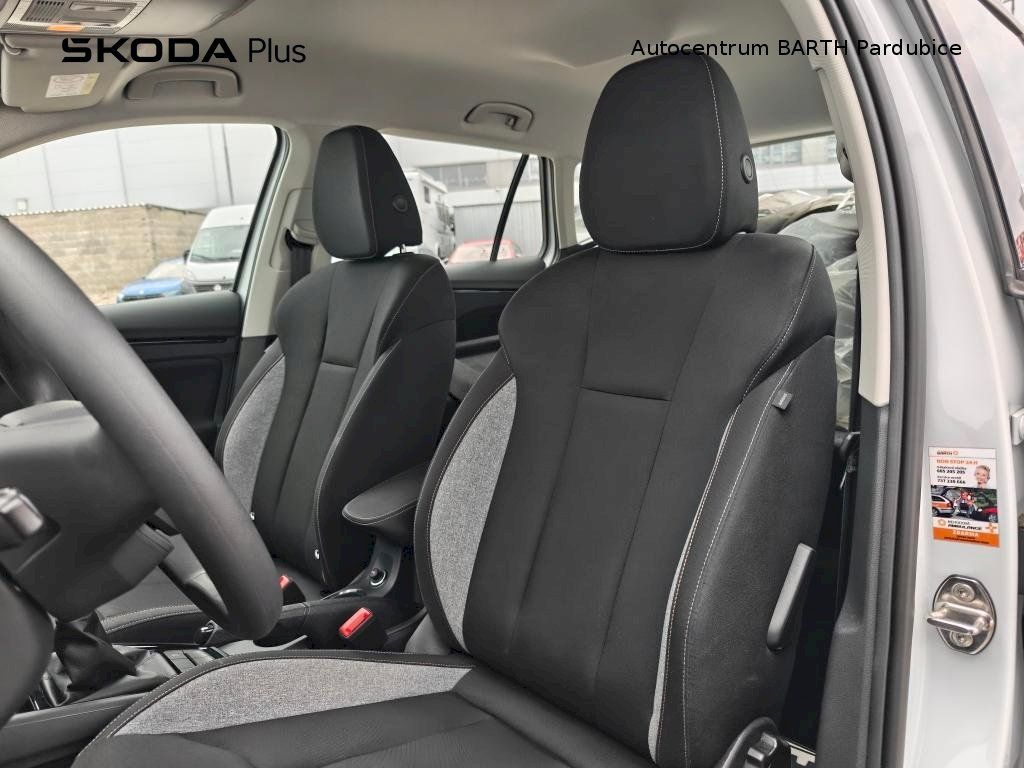 Škoda Kamiq, Selection / 1,0 TSI / 85 kW / - fotka 6