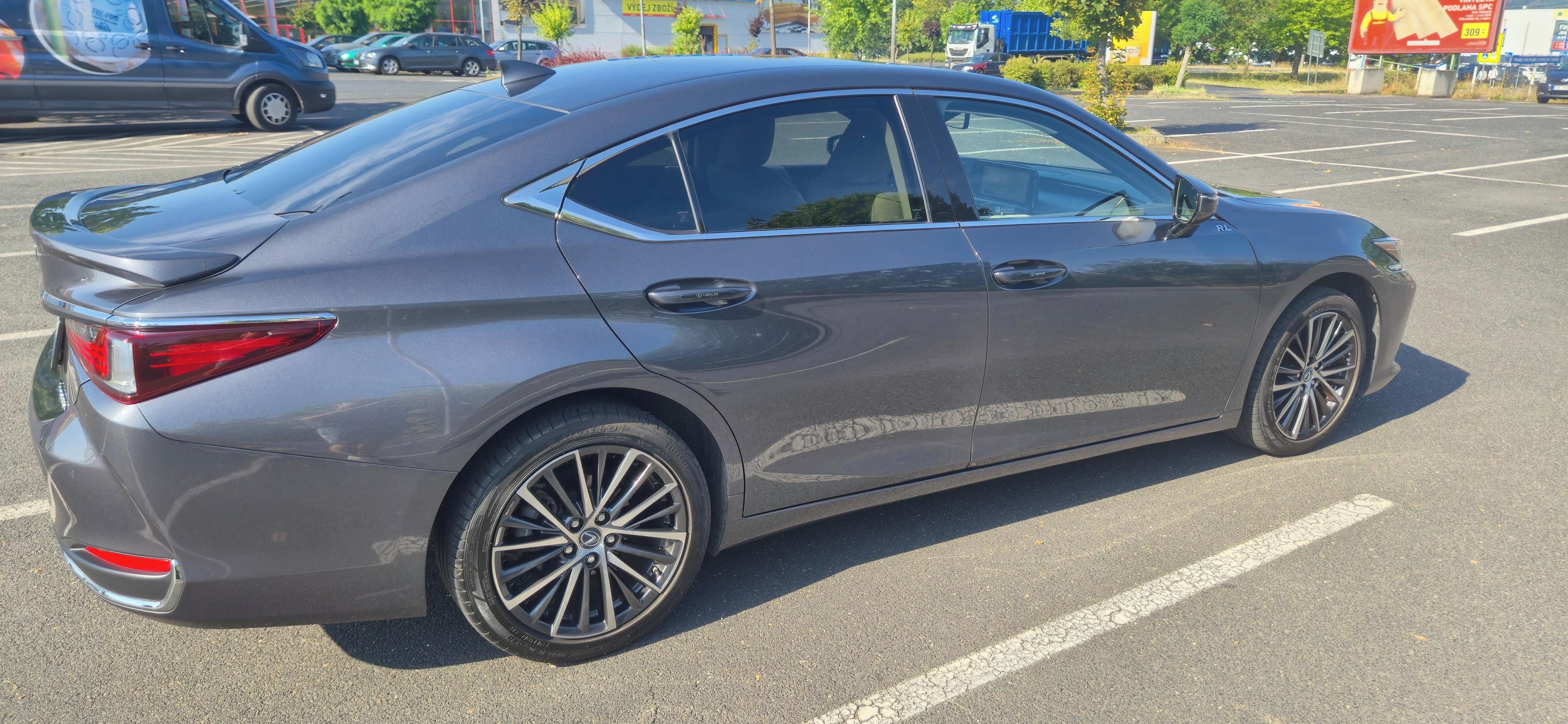 Lexus ES, LEXUS ES300H Business Edition - fotka 2