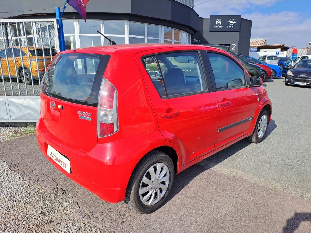 Daihatsu Sirion, 1,0 i - fotka 3