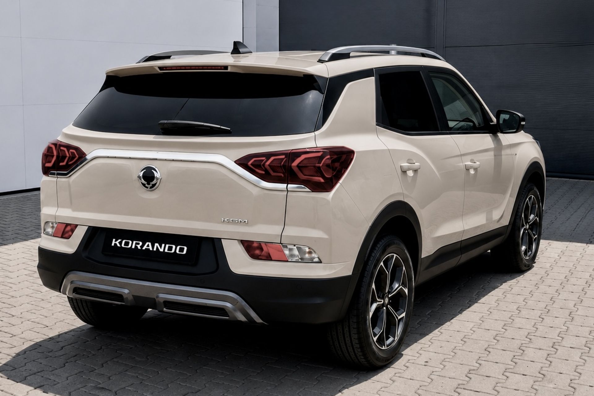 SsangYong Korando, Korando Smart+ AT 4x4 Smart - fotka 2