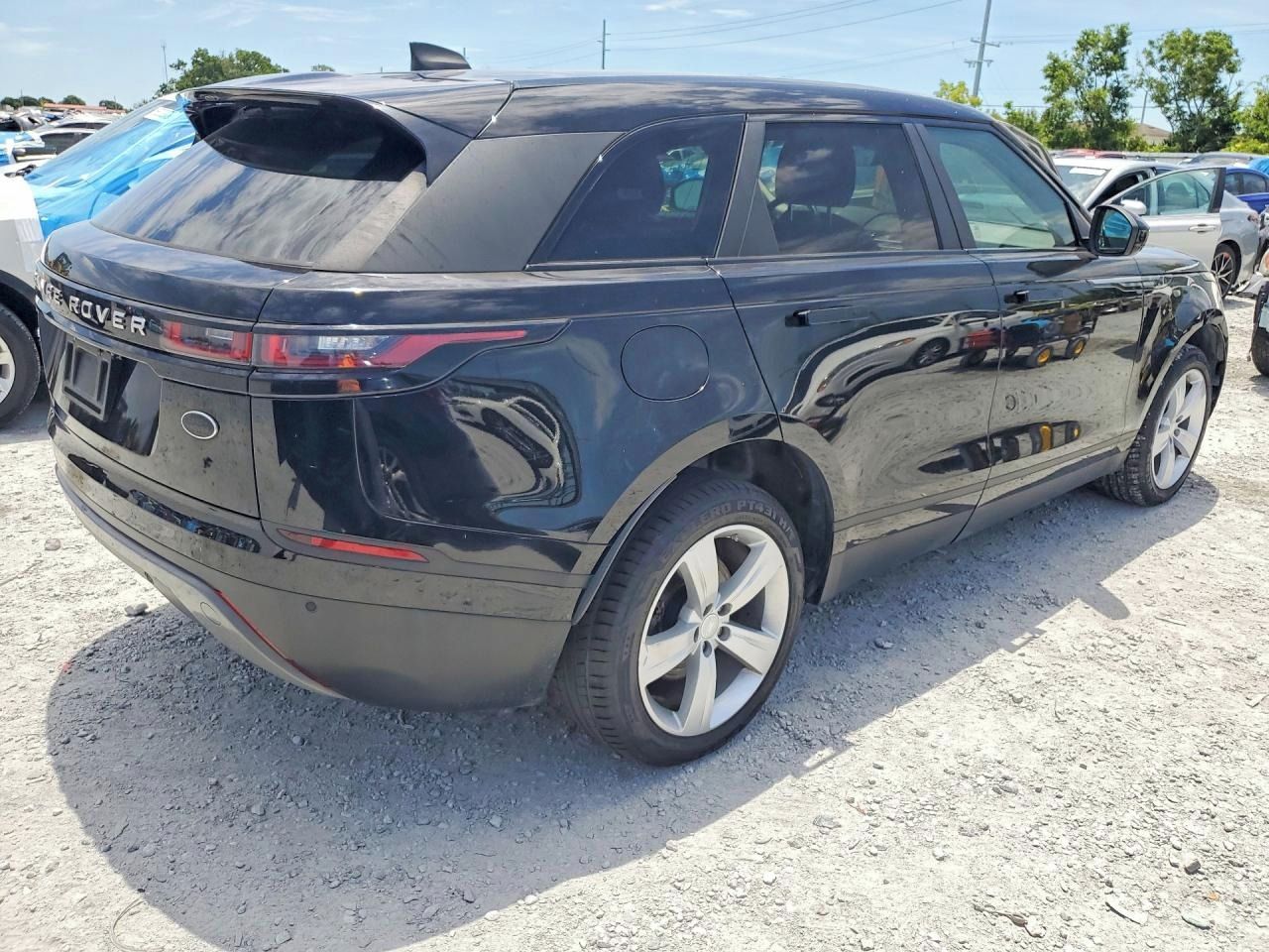 Land Rover Range Rover Velar, Auto na cestě - fotka 4