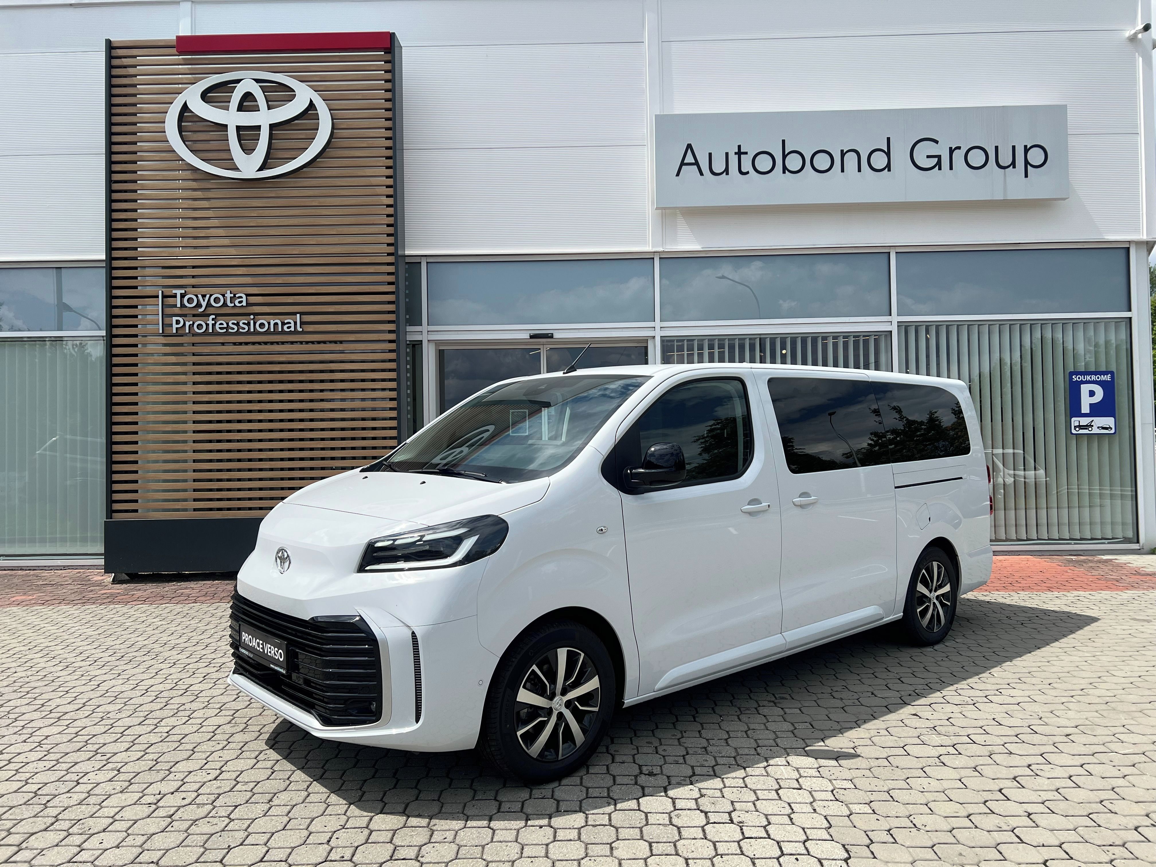 Toyota Proace Verso, 2.0D 8AT VIP 7S L2 Skyview