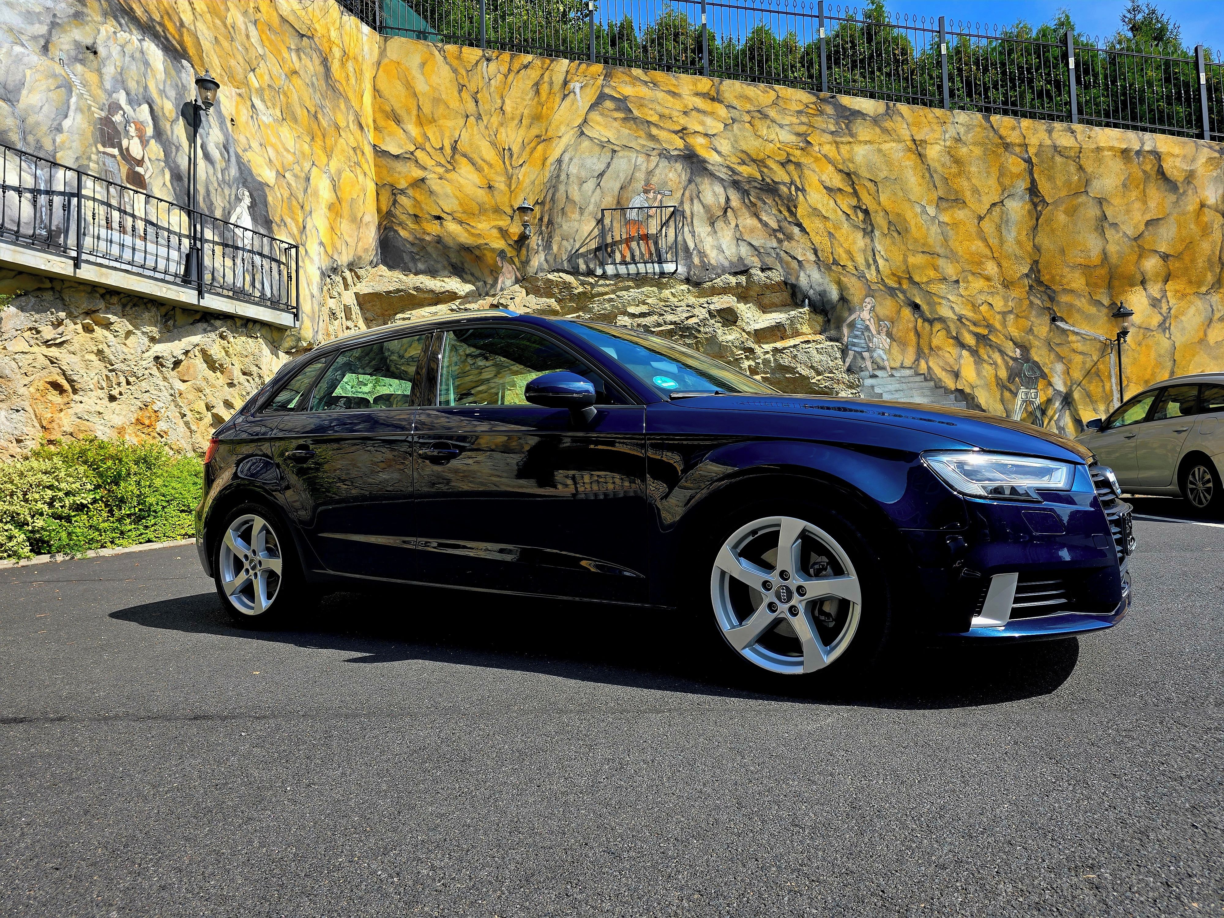 Audi A3, 2.0 tdi, 110kW, 131tkm - fotka 2