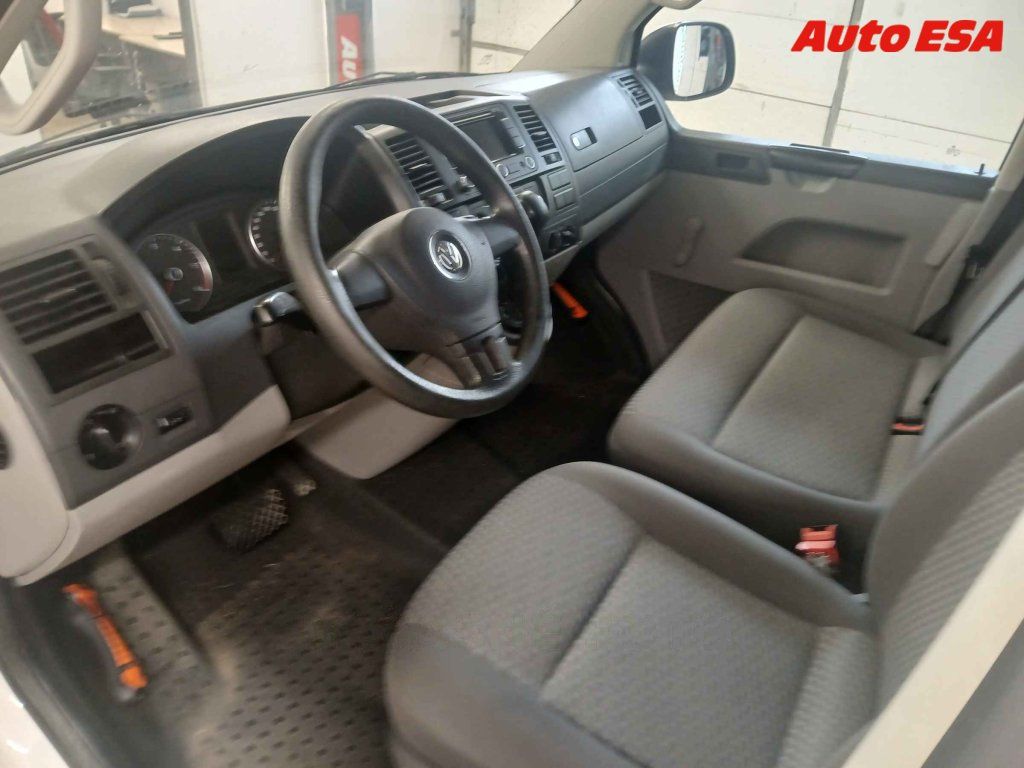 Volkswagen Transporter, 2.0TDi 9míst,103kW,AC - fotka 3
