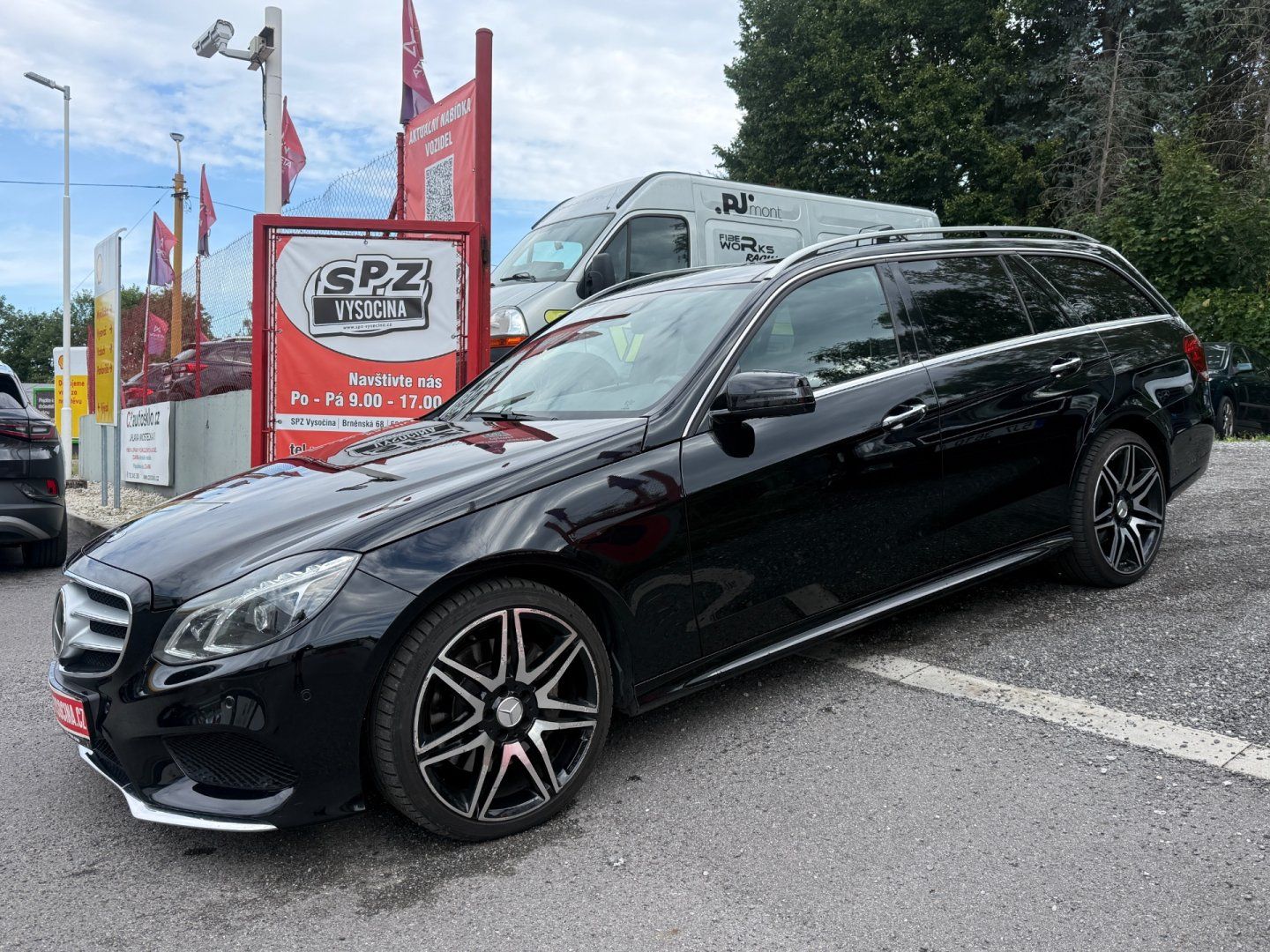 Mercedes-Benz Třídy E, E350CDi 4Matic Designo - fotka 2