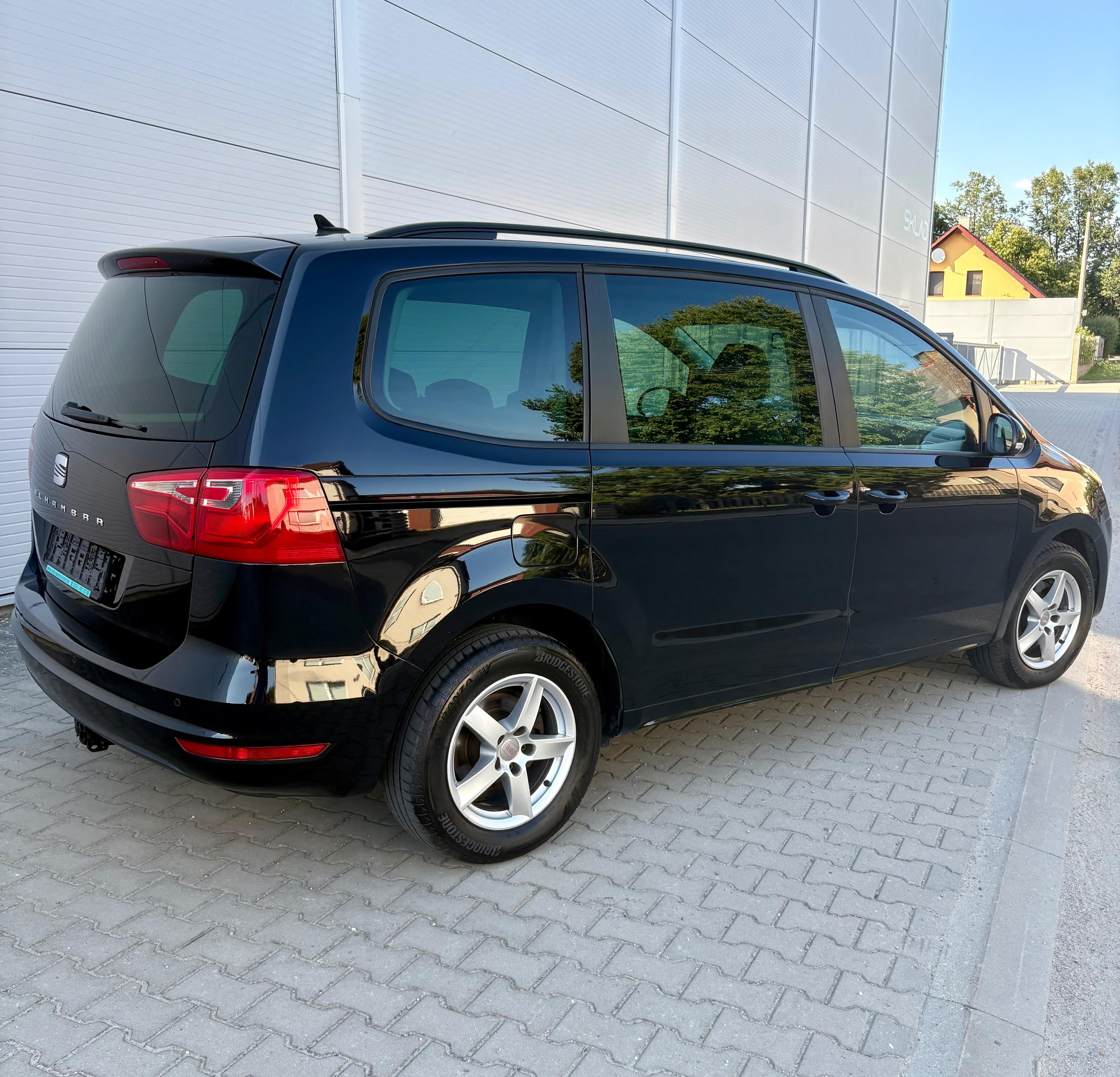 Seat Alhambra - fotka 4