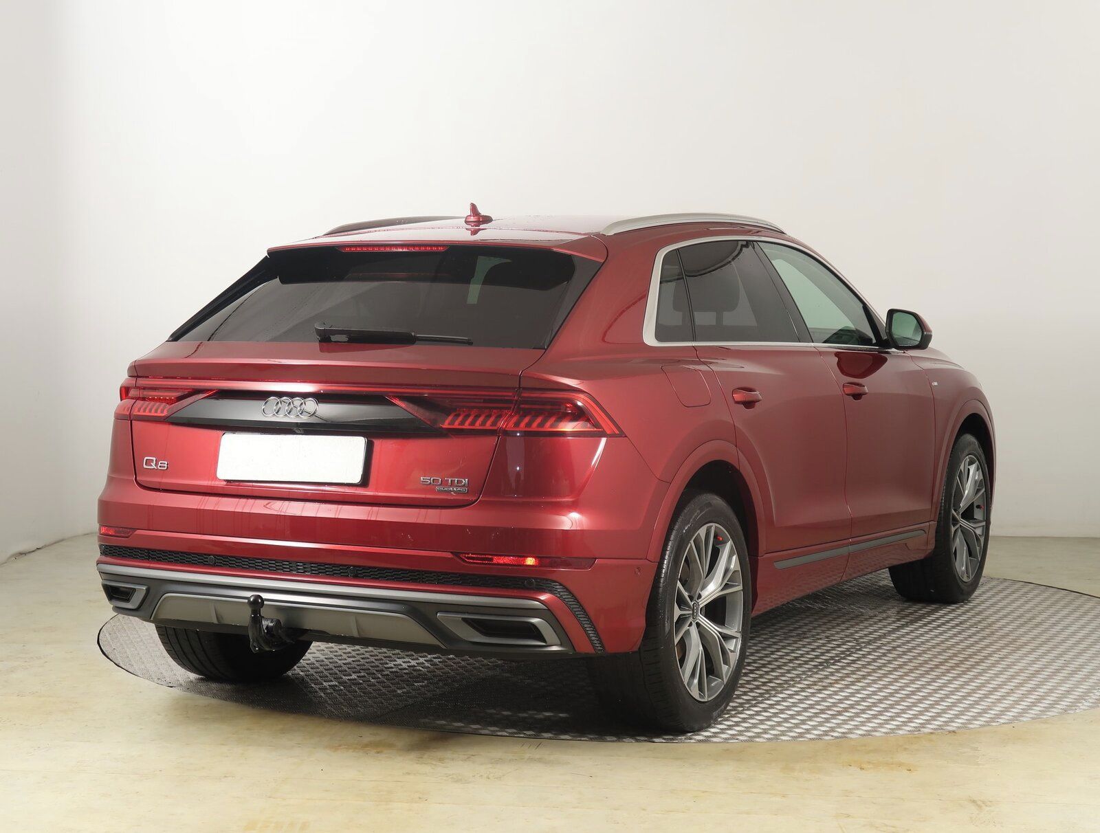 Audi Q8, 50 TDI, S-Line - fotka 5