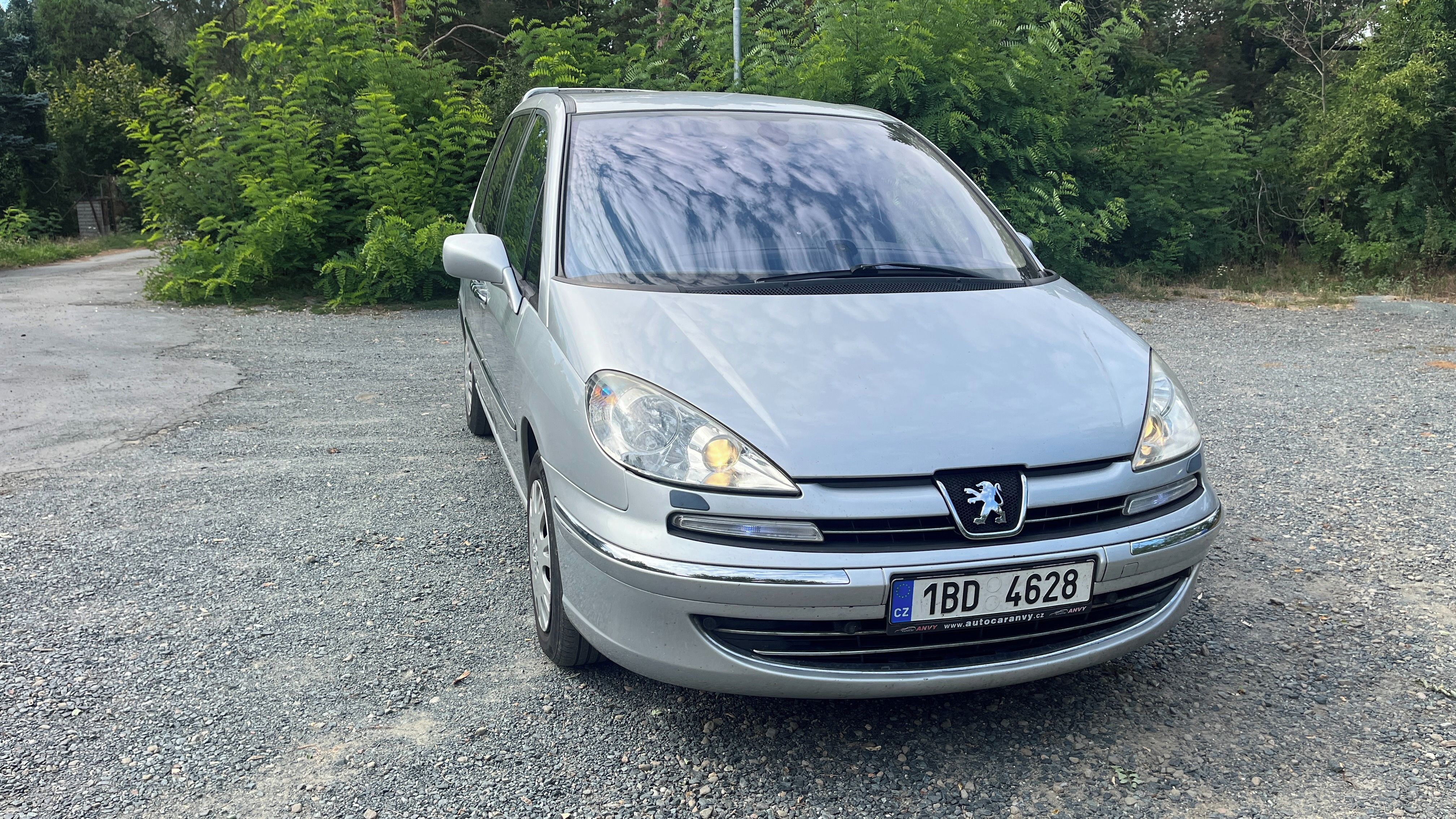 Peugeot 807, 2.0 HDI, el. dvěře - fotka 3